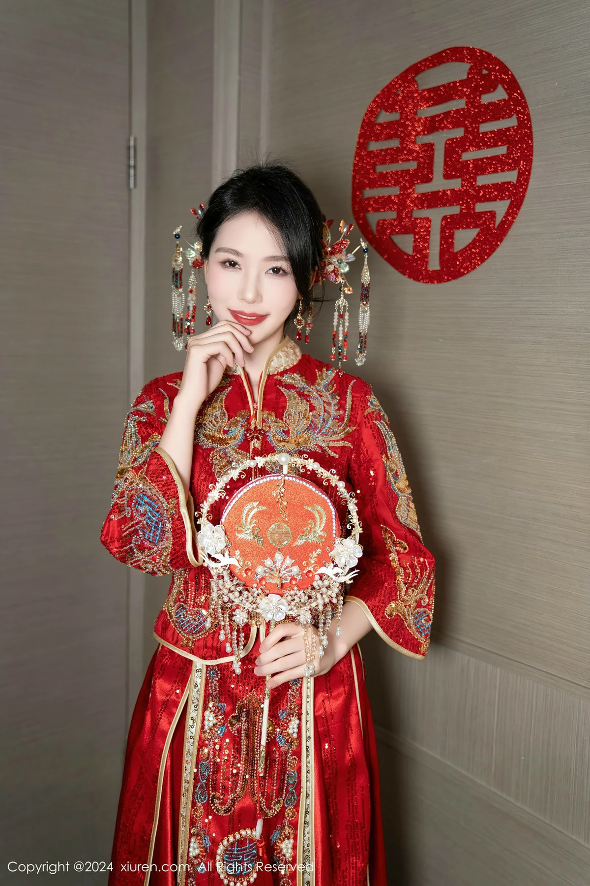 [秀人网] 2024.04.11 No.8376 利世 美腿丝袜  第13张