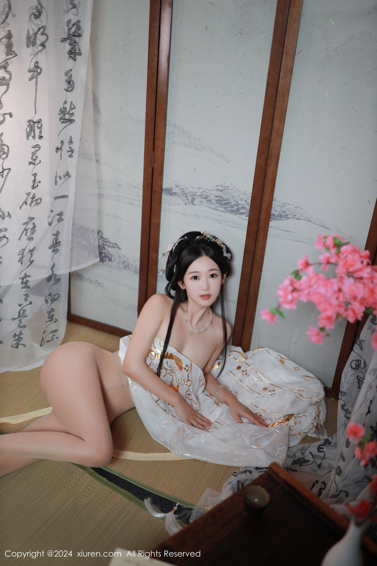 [秀人网] 2024.07.22 No.8898 唐安琪 丝袜美腿  第34张