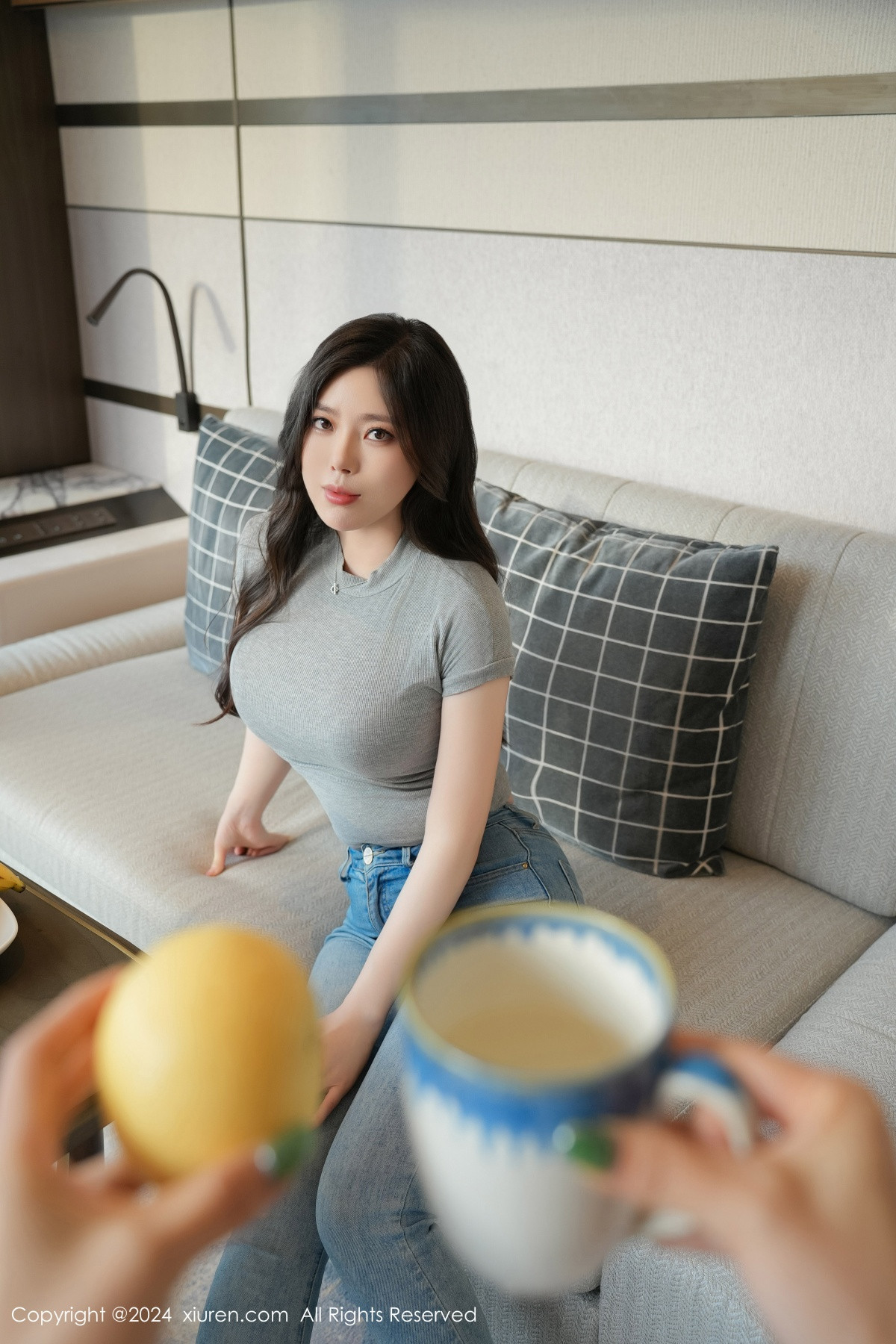 [秀人网] 2024.06.17 No.8711 白茹雪abby 美腿丝袜  第12张