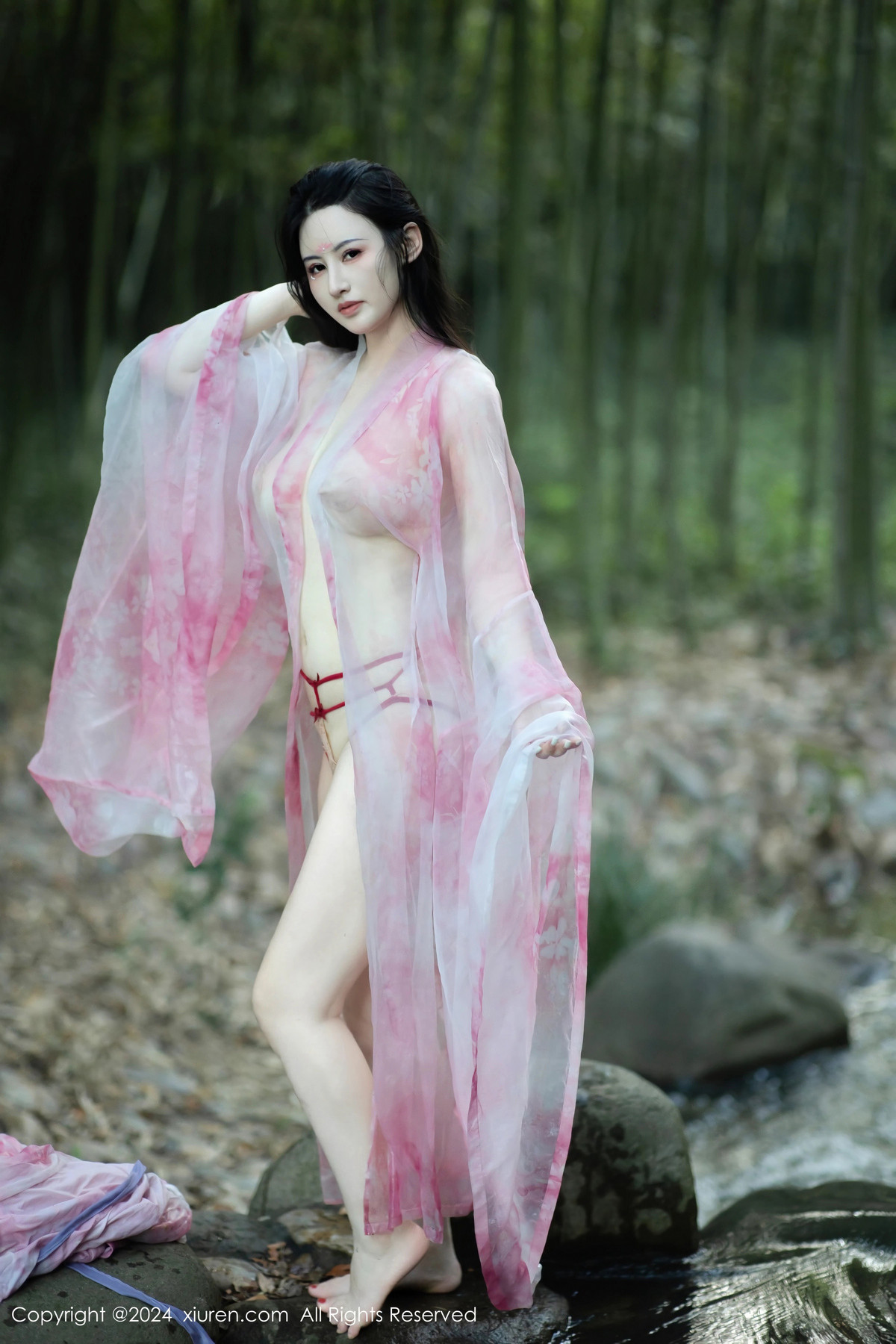 [秀人网] 2024.09.02 No.9100 诗诗kiki 美臀性感  第60张