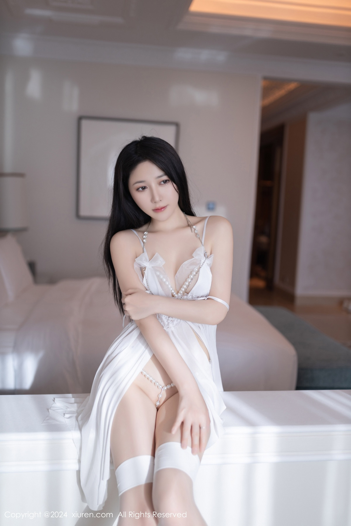 [秀人网] 2024.08.02 No.8962 鱼子酱Fish 丝袜美腿  第20张