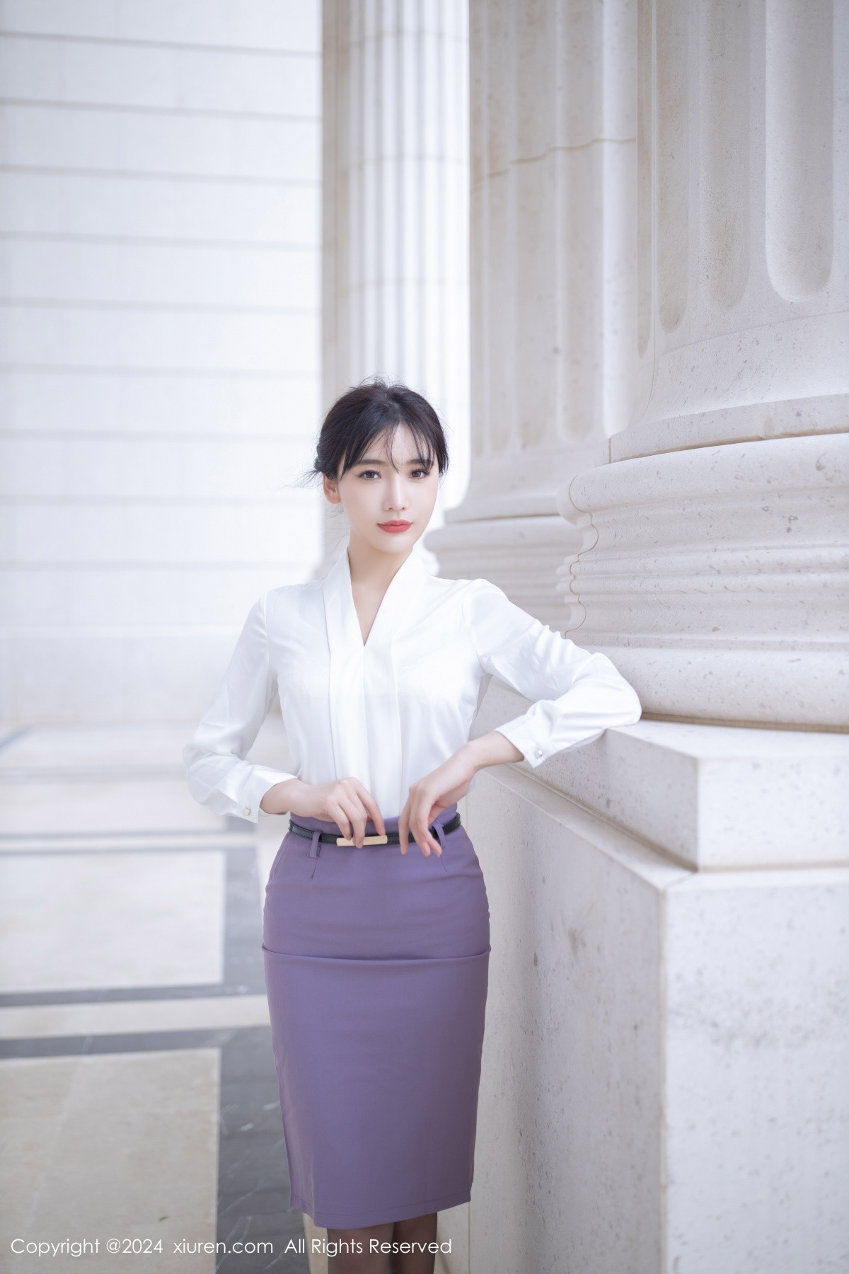 [秀人网] 2024.06.13 No.8700 陆萱萱 黑丝美腿  第5张