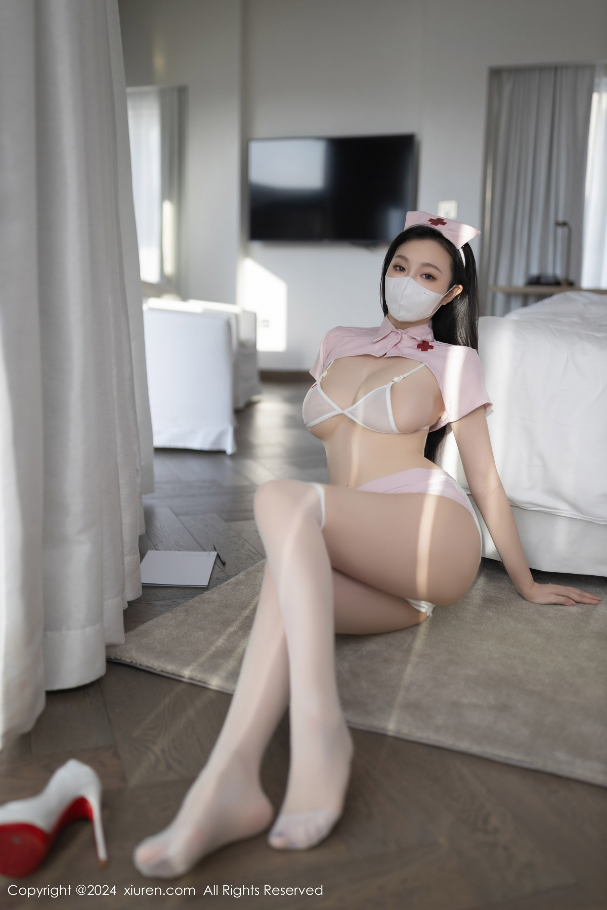 [秀人网] 2024.08.27 No.9075 安然anran 丝袜美腿  第18张