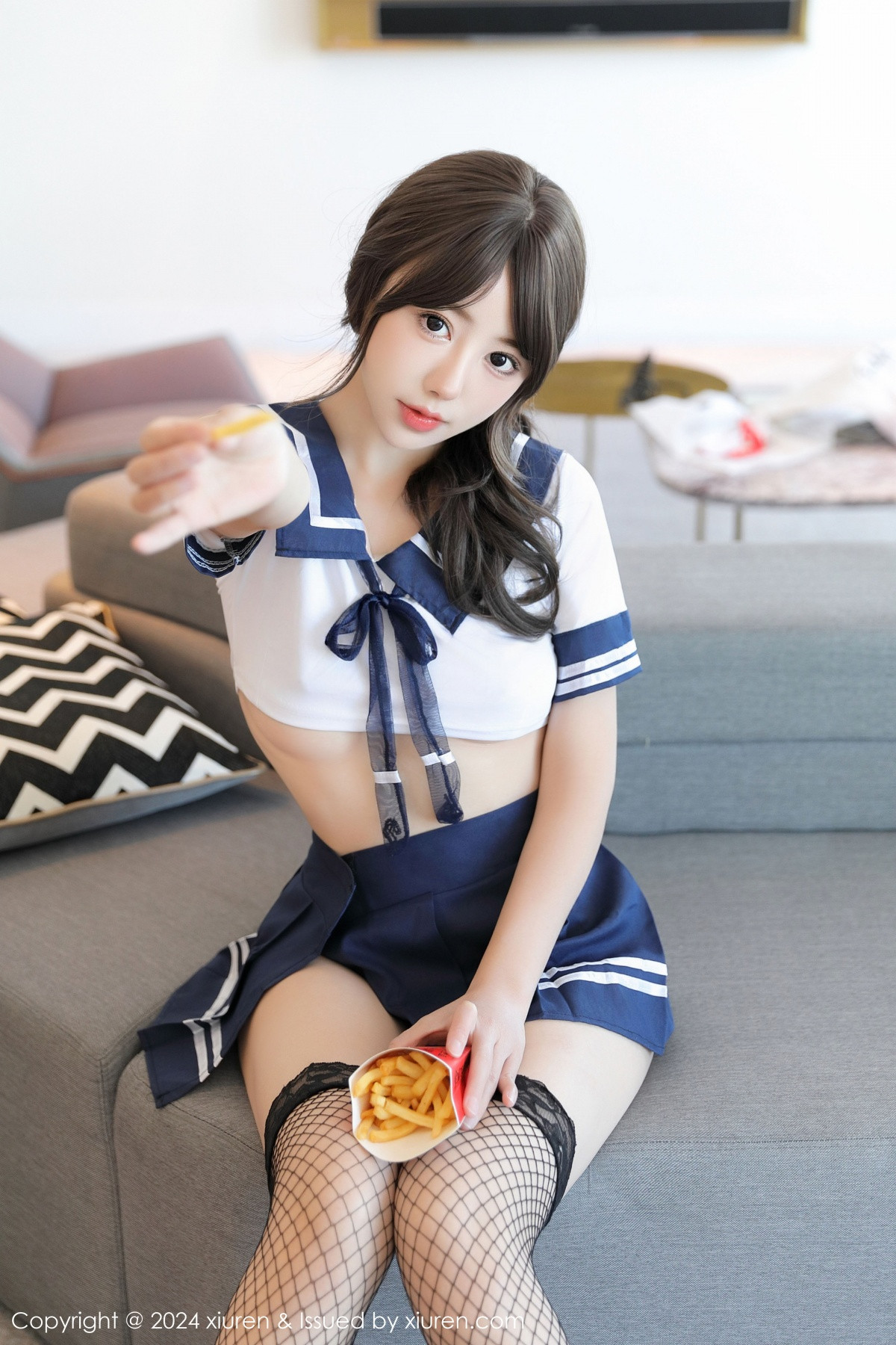 [秀人网] 2024.09.30 No.9238 桃妖夭 丝袜美腿  第28张
