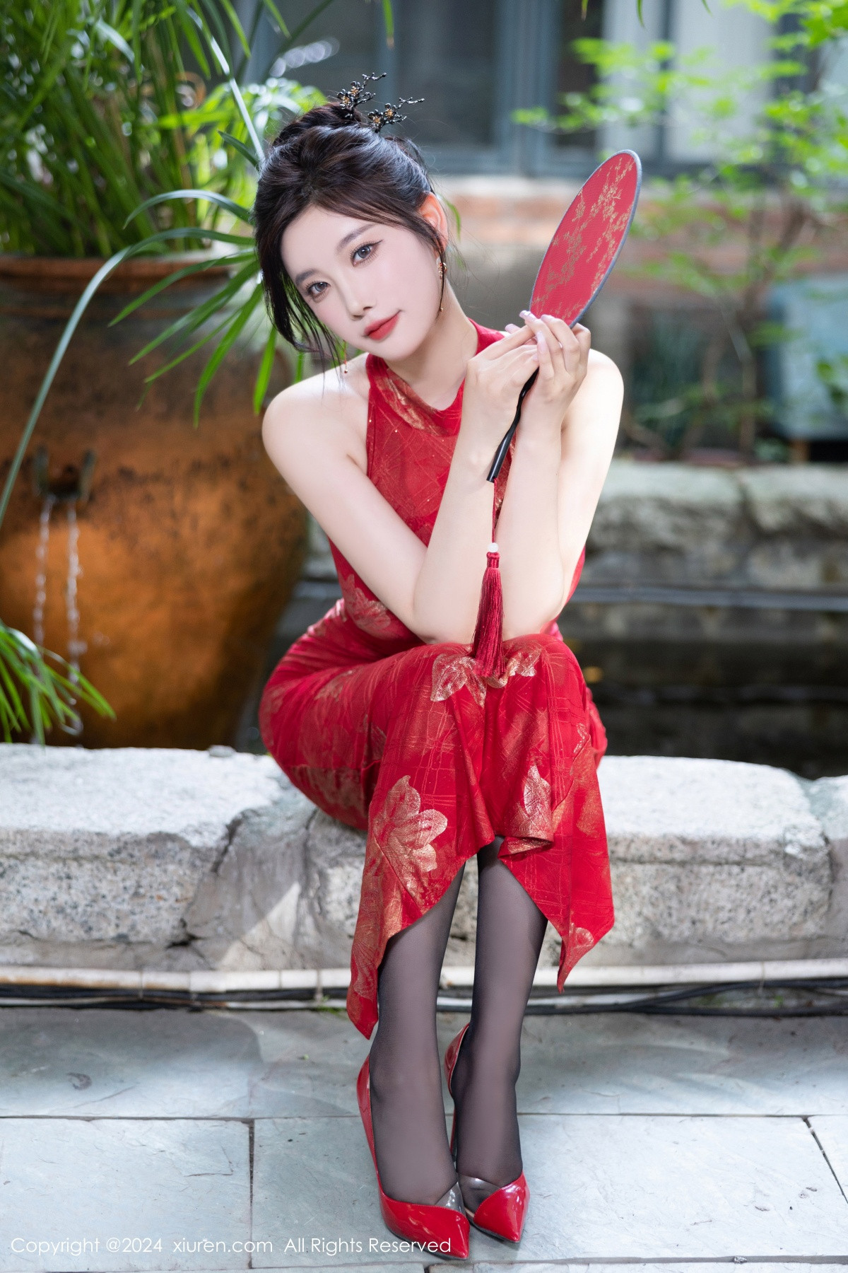 [秀人网] 2024.08.09 No.8996 杨晨晨Yome 黑丝美腿  第23张