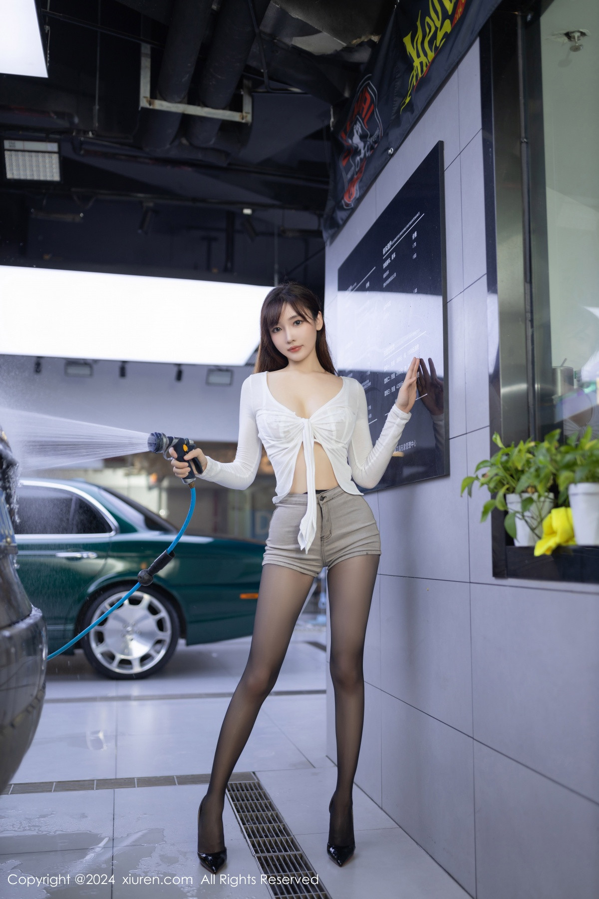 [秀人网] 2024.09.19 No.9181 陆萱萱 户外洗车  第12张