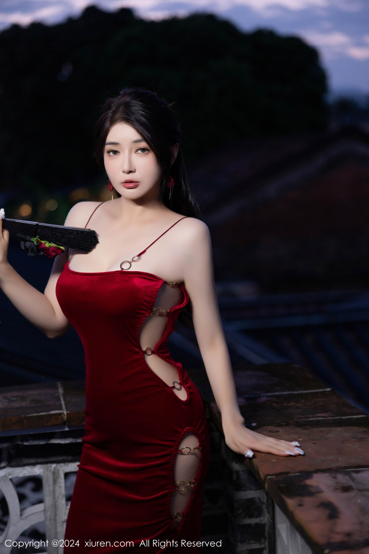 [秀人网] 2024.10.22 No.9327 凯竹Quinn 长裙美腿