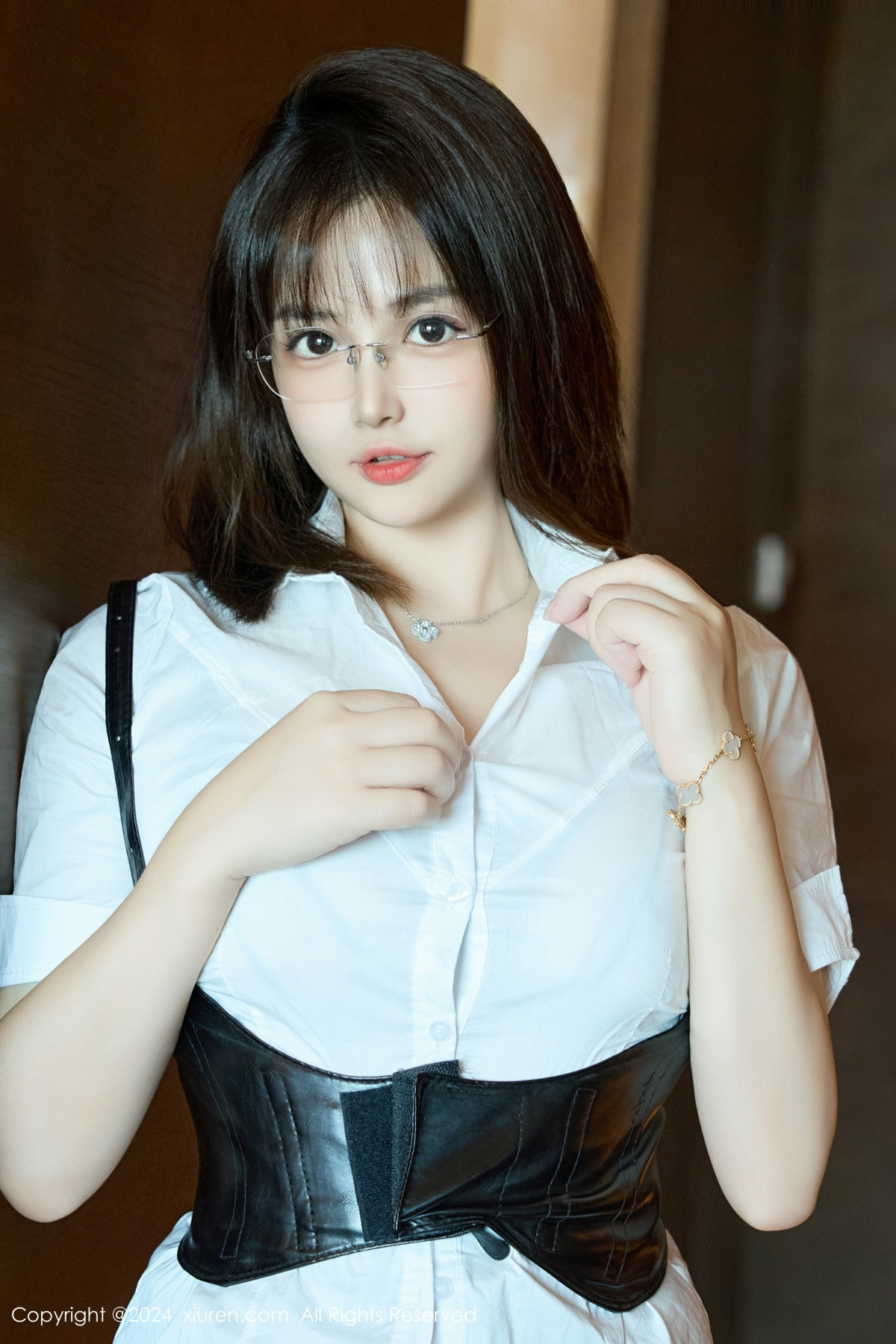 [秀人网] 2024.09.03 No.9104 养乐多Doll 黑丝美腿  第10张