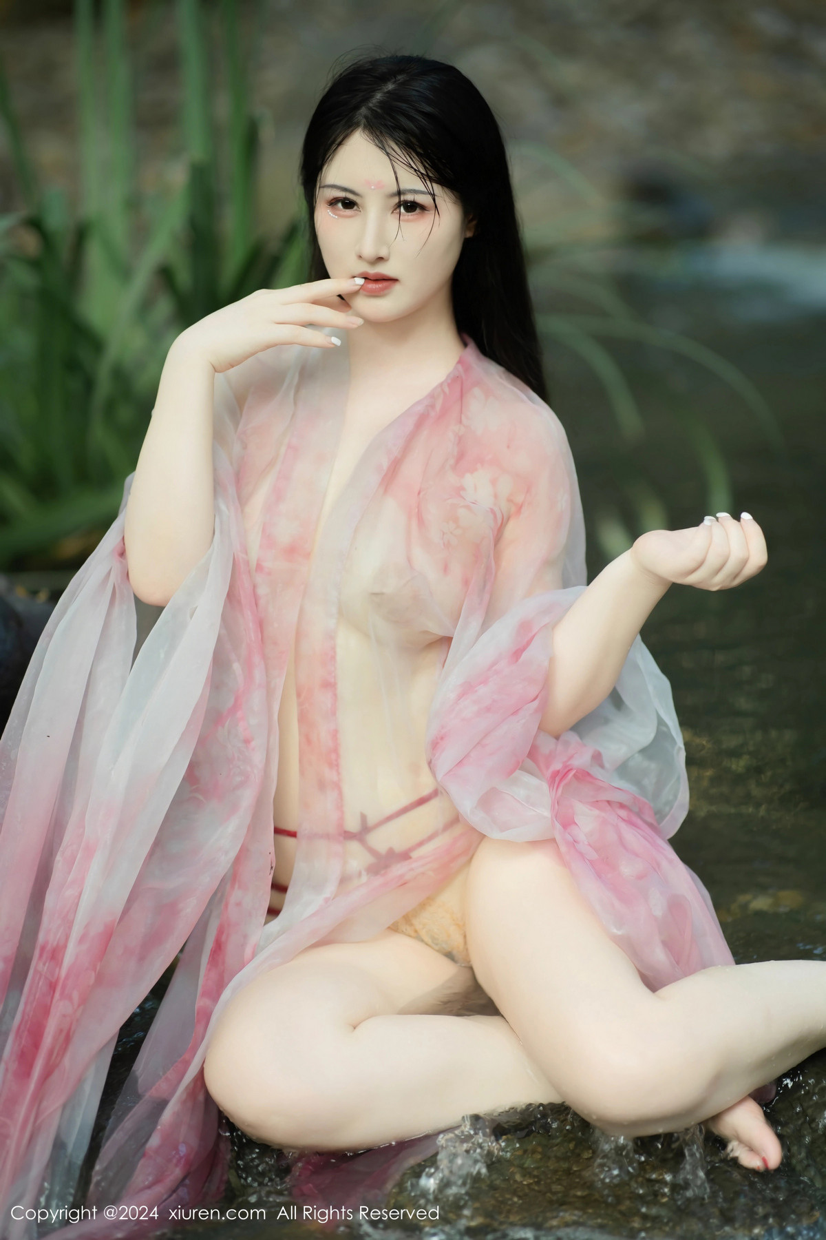 [秀人网] 2024.09.02 No.9100 诗诗kiki 美臀性感  第46张