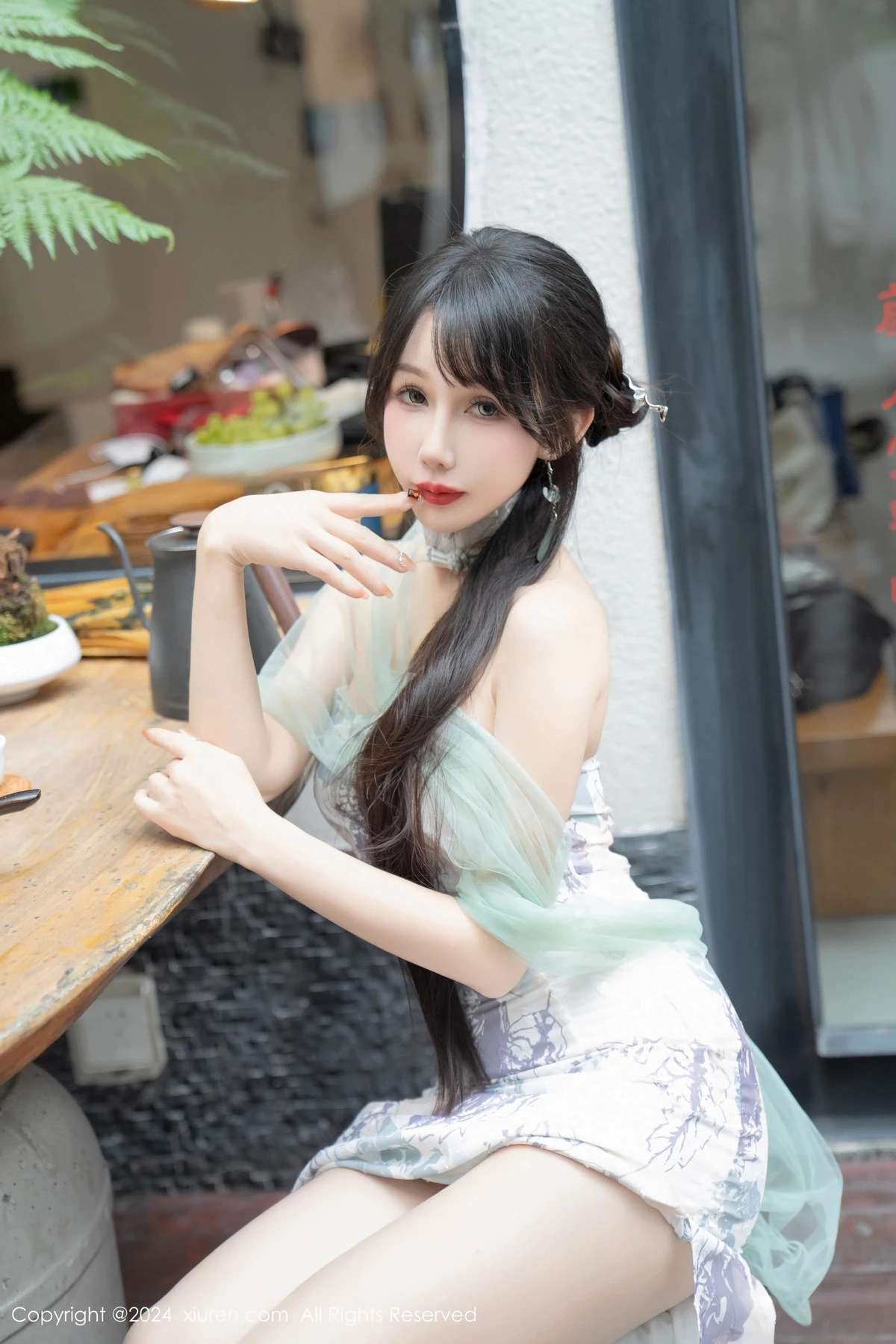 [秀人网] 2024.04.25 No.8448 波巧酱 美腿性感  第75张