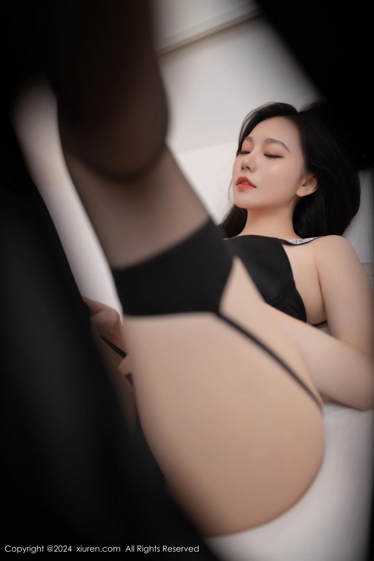 [秀人网] 2024.06.11 No.8681 安然anran 黑丝美腿  第66张