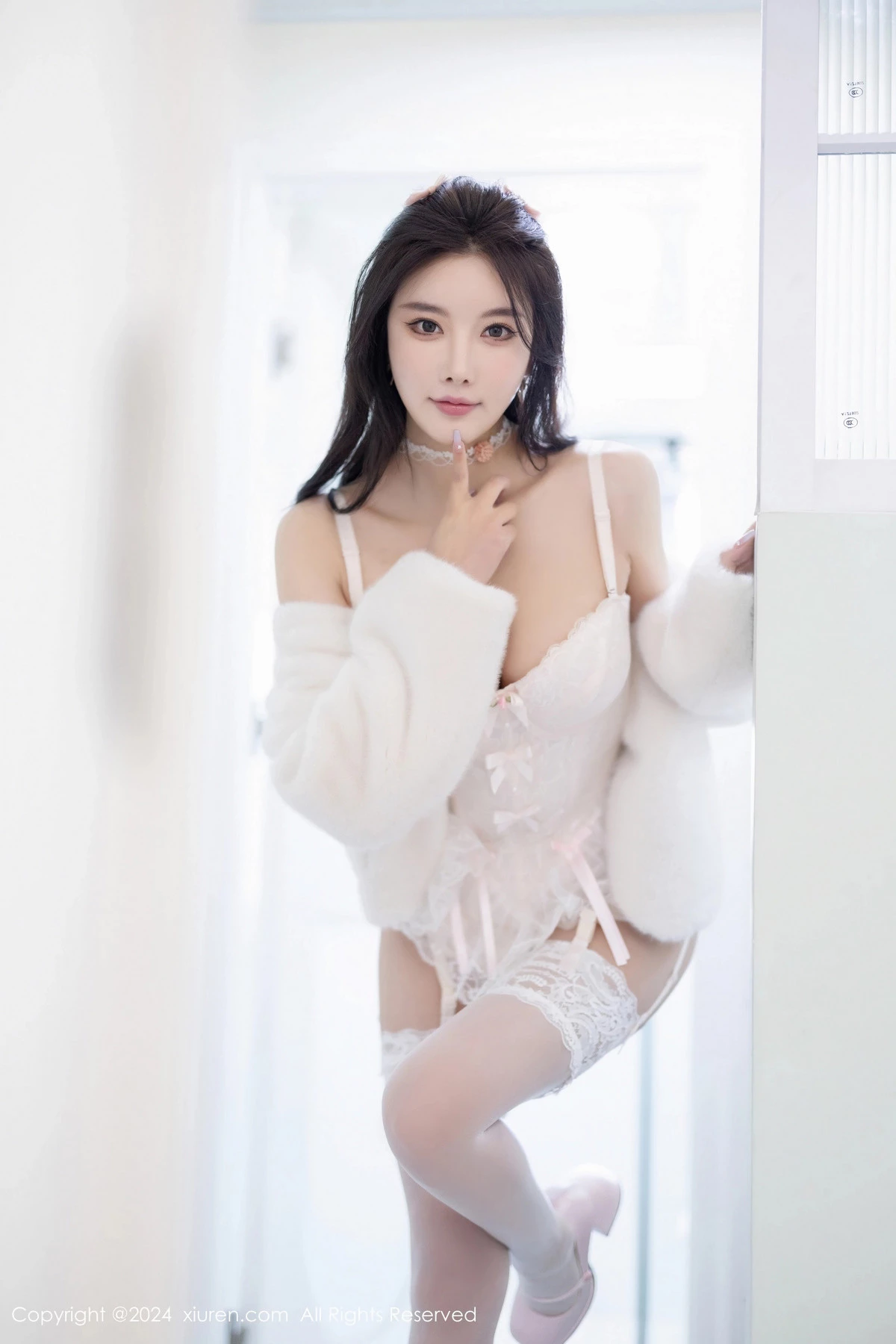 [秀人网] 2024.05.20 No.8570 杨晨晨Yome 美腿丝袜  第19张