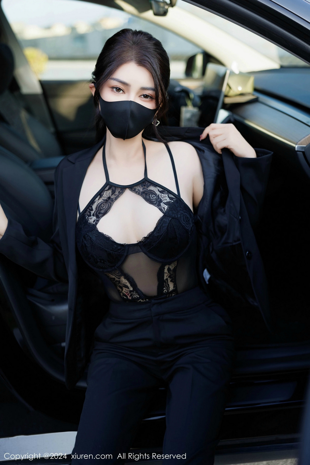 [秀人网] 2024.11.06 No.9405 凯竹Quinn 黑丝美腿  第8张