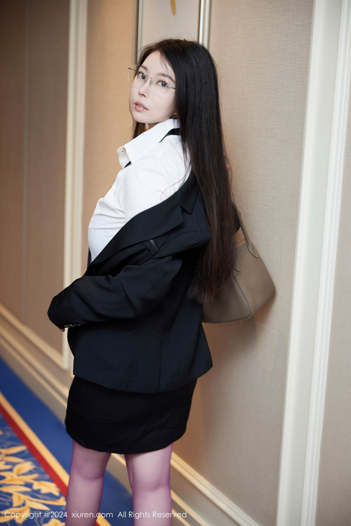 [秀人网] 2024.09.09 No.9131 白茹雪abby 美臀丝袜  第12张