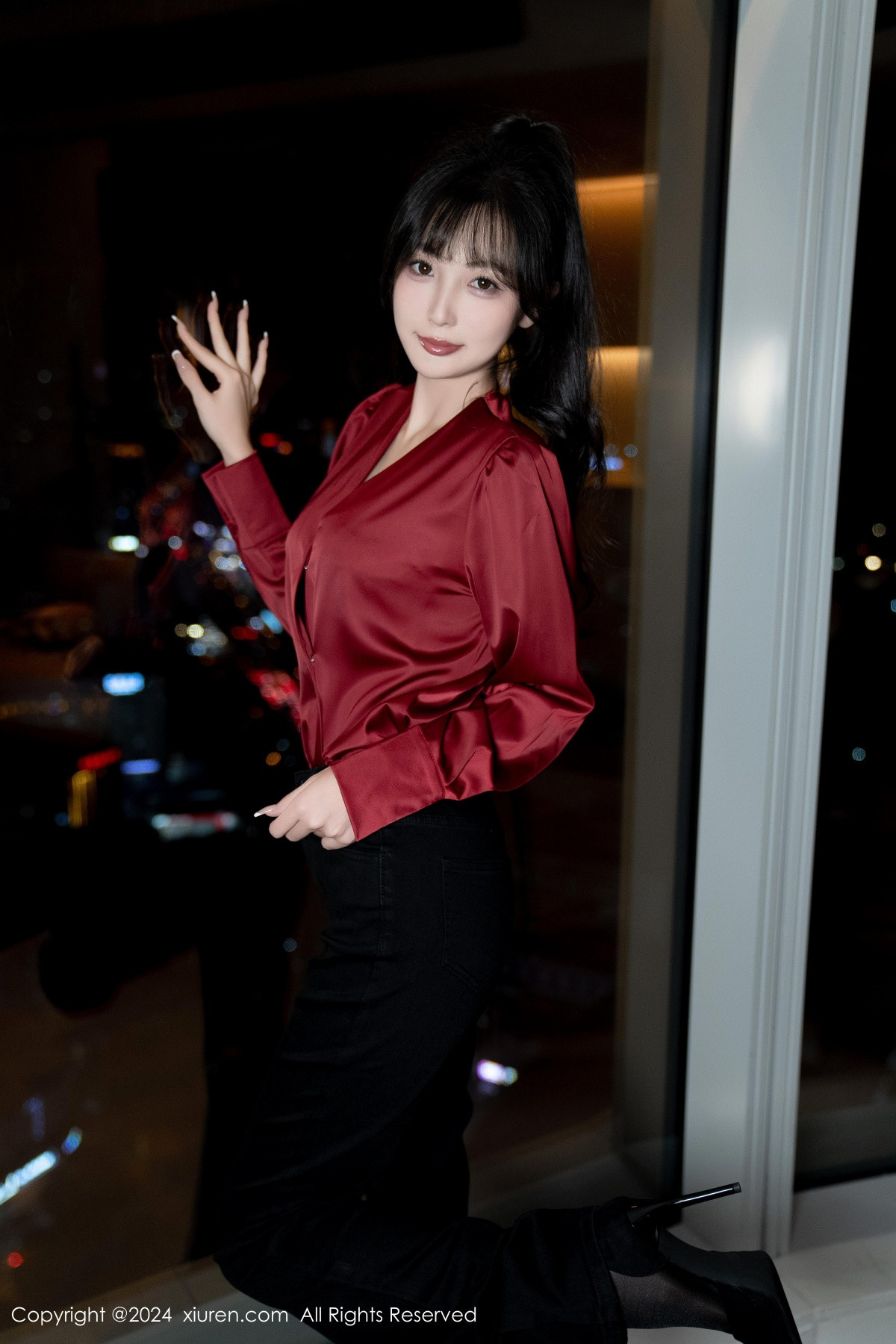 [秀人网] 2024.10.16 No.9299 林星阑 黑丝美腿  第17张