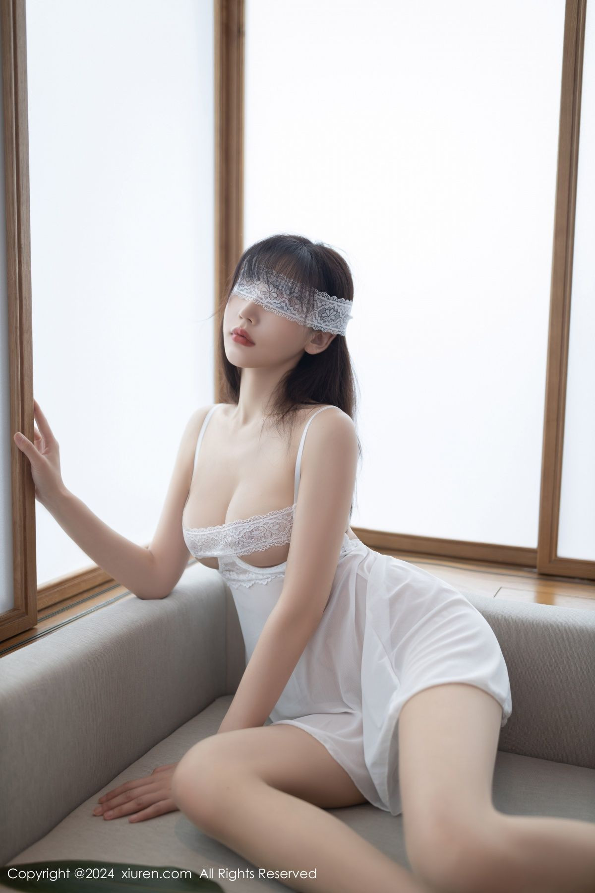 [秀人网] 2024.06.06 No.8665 陆萱萱 丝袜美腿  第6张