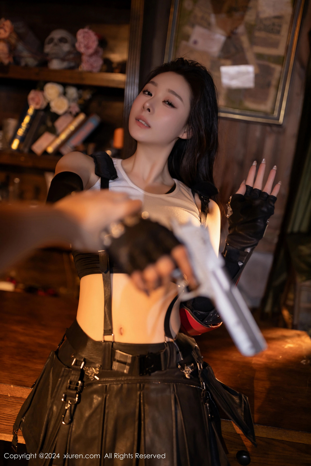 [秀人网] 2024.08.01 No.8953 小逗逗 美腿黑丝  第19张