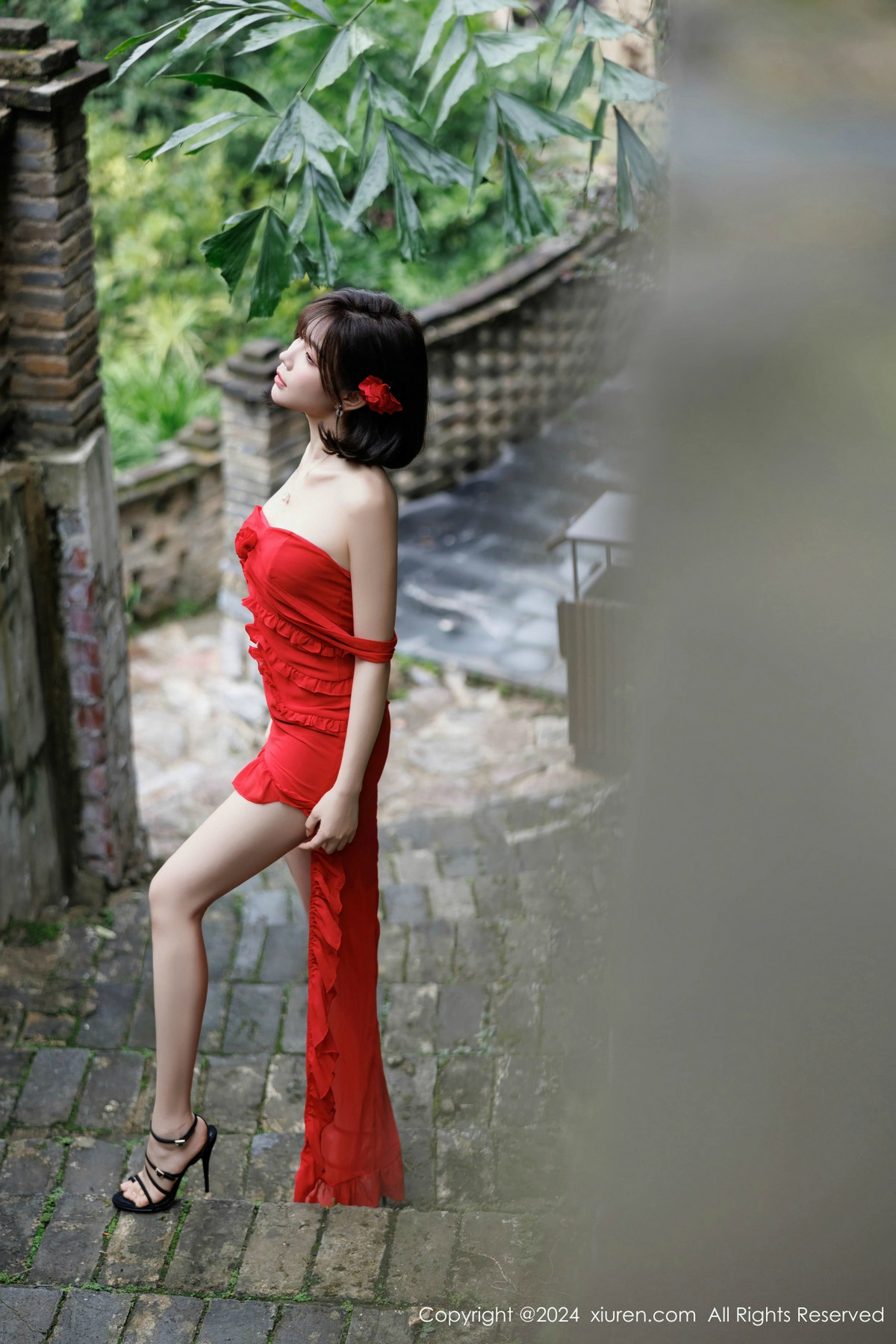 [秀人网] 2024.11.14 No.9449 徐莉芝Booty 黑丝美腿  第4张