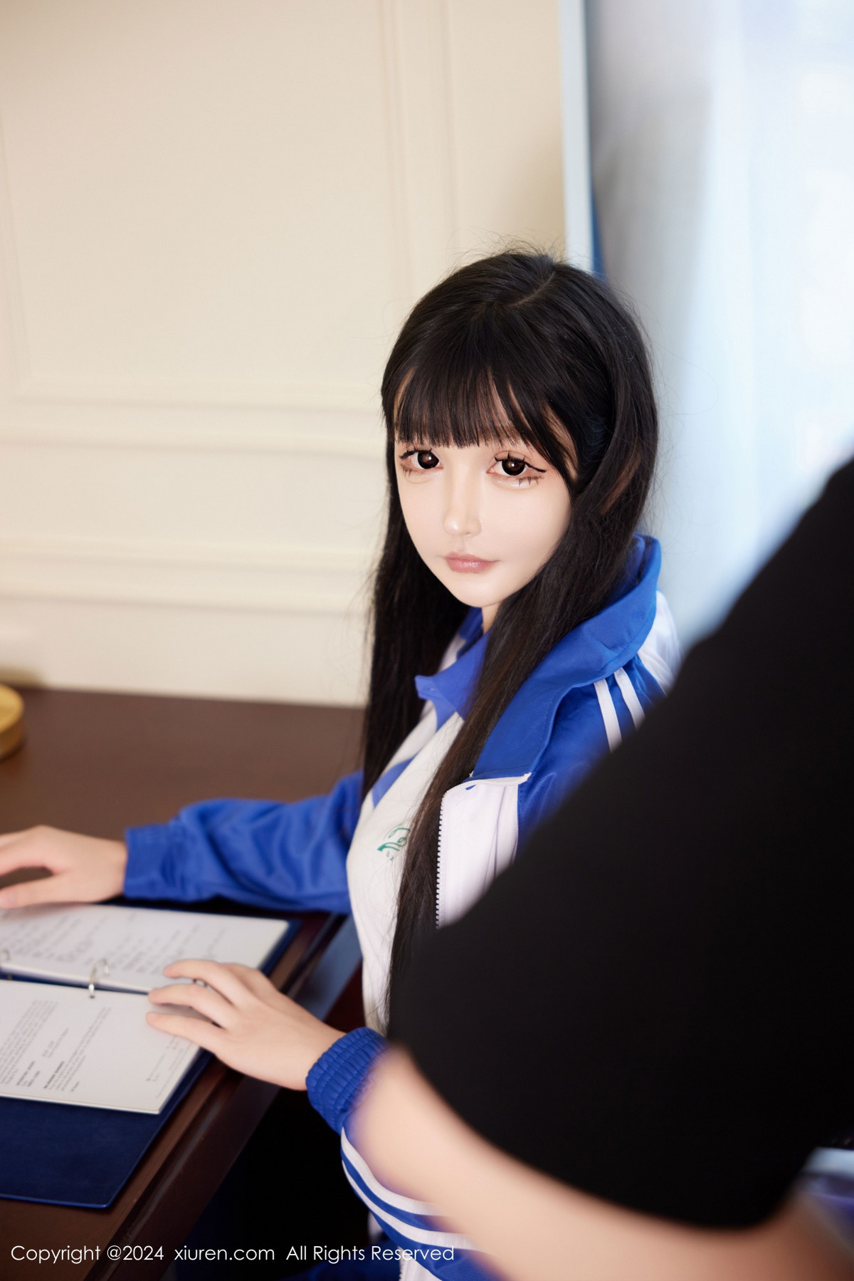 [秀人网] 2024.08.12 No.9000 智恩baby 美臀性感  第3张