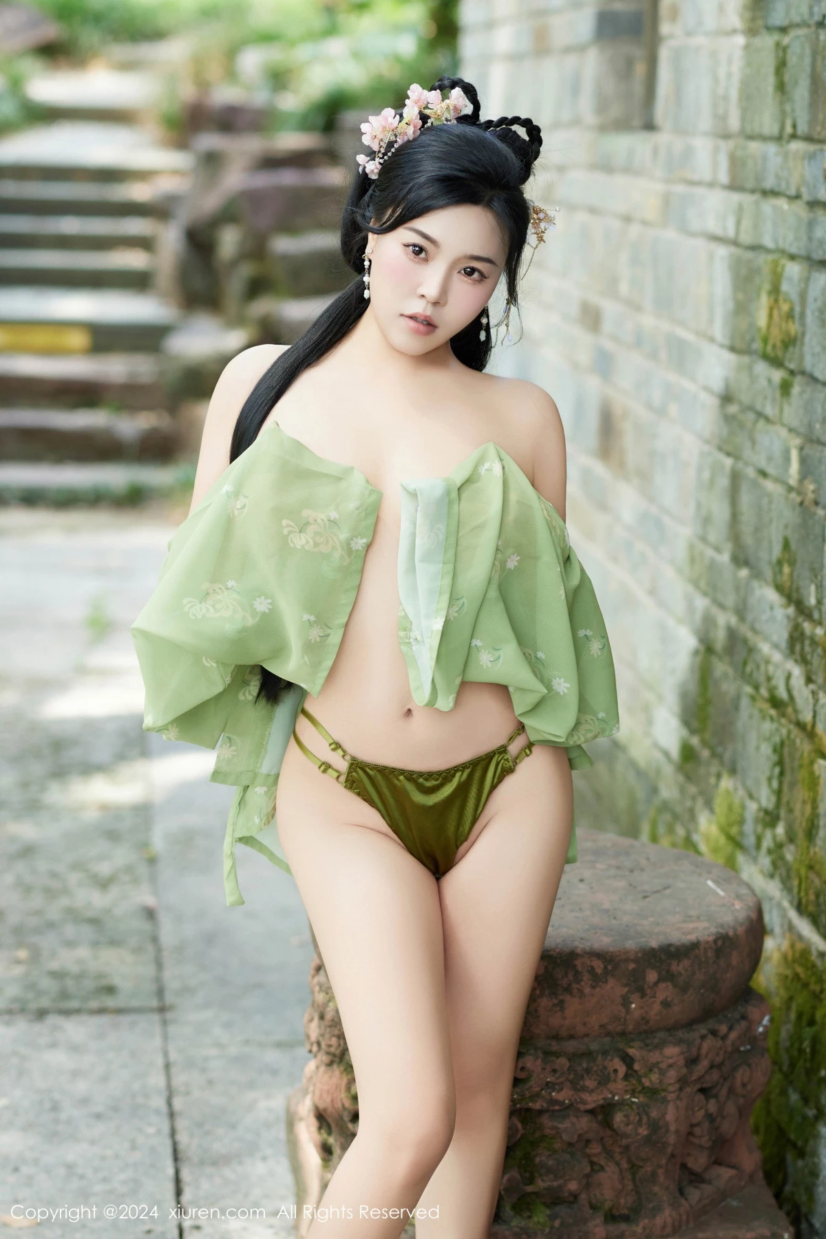 [秀人网] 2024.09.14 No.9162 麦田 性感美臀  第57张