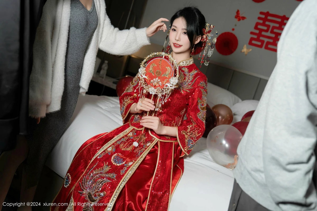 [秀人网] 2024.04.11 No.8376 利世 美腿丝袜  第2张