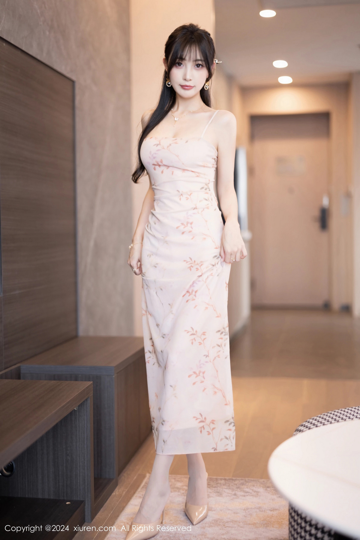 [秀人网] 2024.06.11 No.8682 林星阑 丝袜美腿  第3张