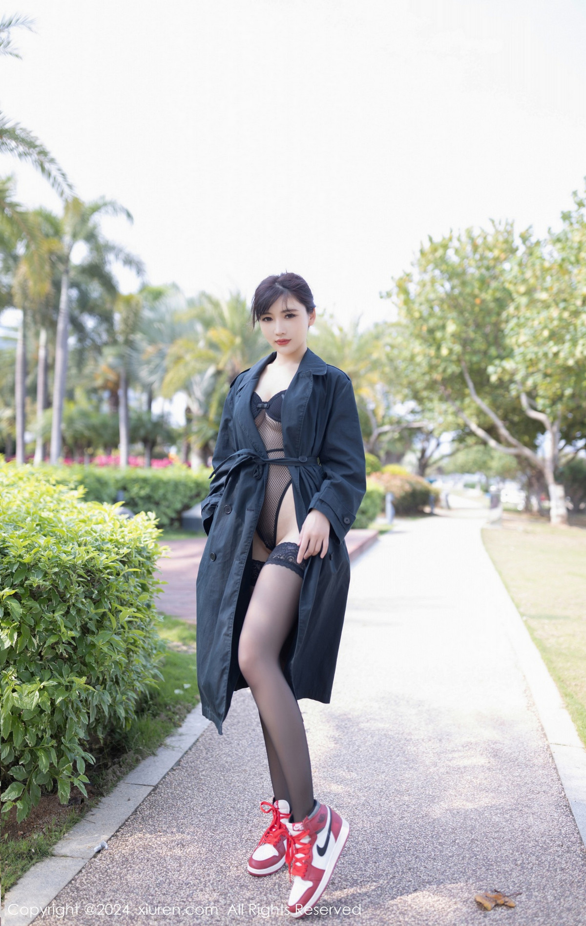 [秀人网] 2024.07.11 No.8844 陆萱萱 黑丝美腿  第56张