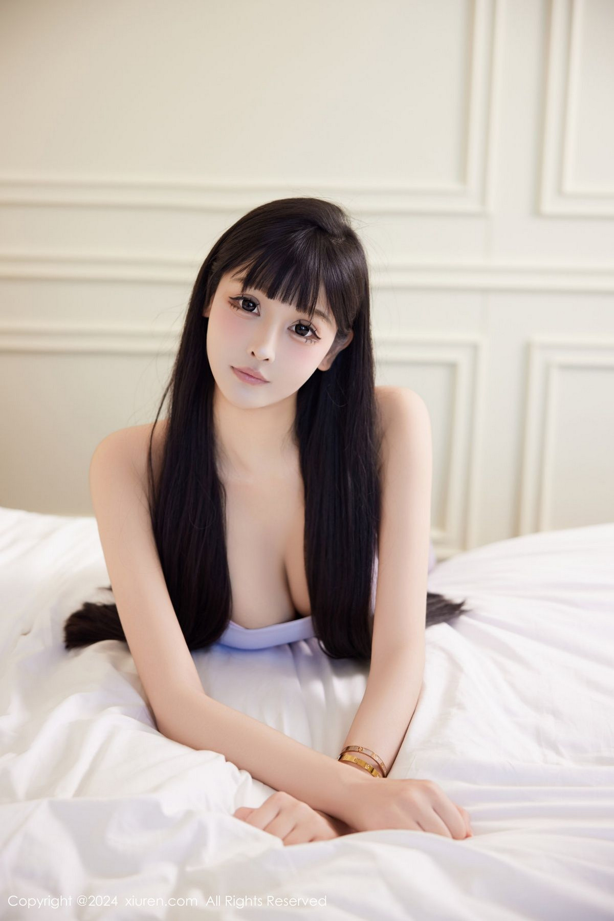 [秀人网] 2024.08.29 No.9084 智恩baby 丝袜美腿  第5张