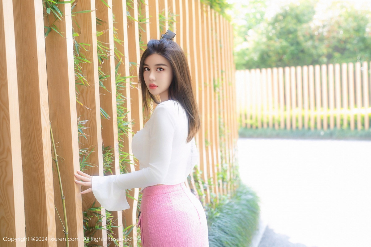 [秀人网] 2024.07.17 No.8872 周jojobaby 丝袜美腿  第11张