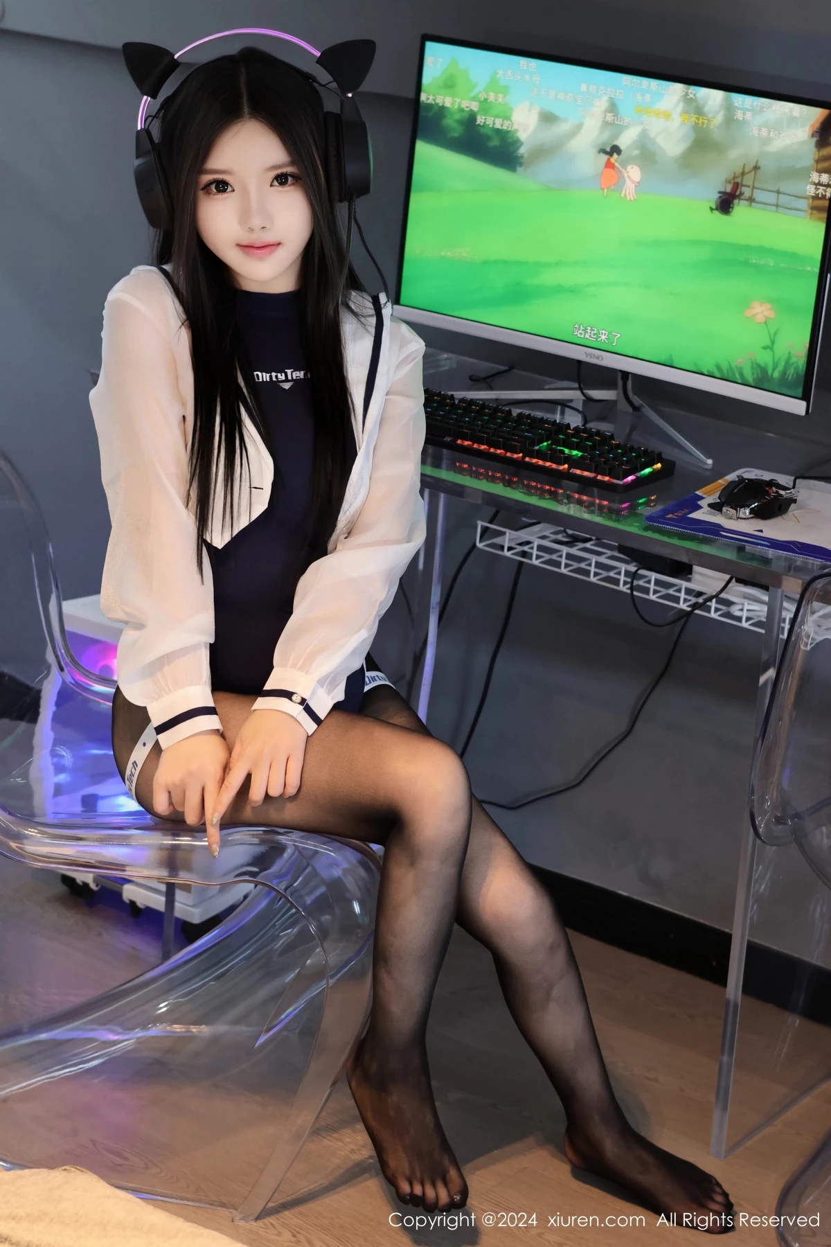 [秀人网] 2024.04.22 No.8432 小薯条nienie 美腿黑丝  第31张