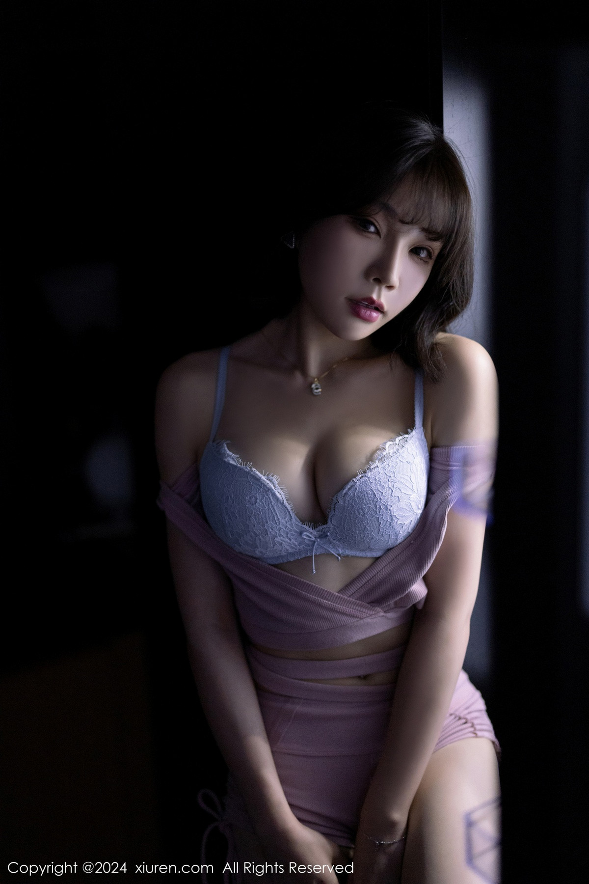 [秀人网] 2024.07.10 No.8836 徐莉芝Booty 丝袜美臀  第40张