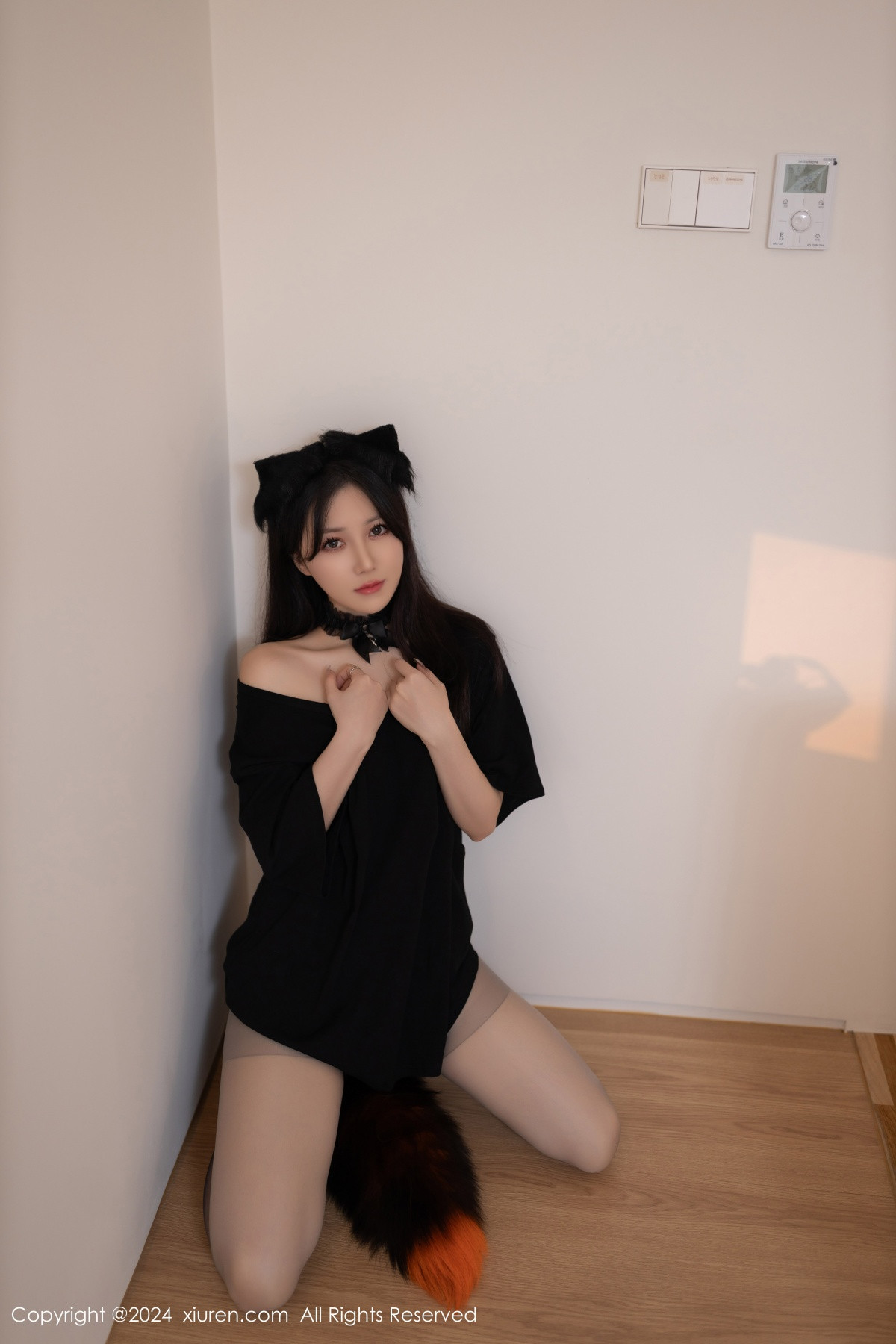 [秀人网] 2024.10.18 No.9314 鱼子酱Fish 美腿黑丝  第9张