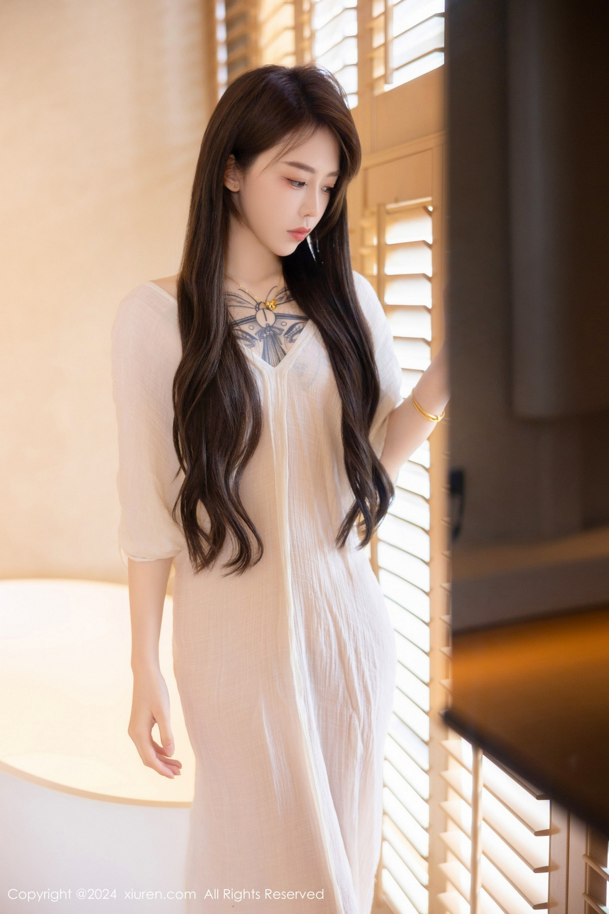 [秀人网] 2024.07.11 No.8842 夏竹 性感美腿  第11张