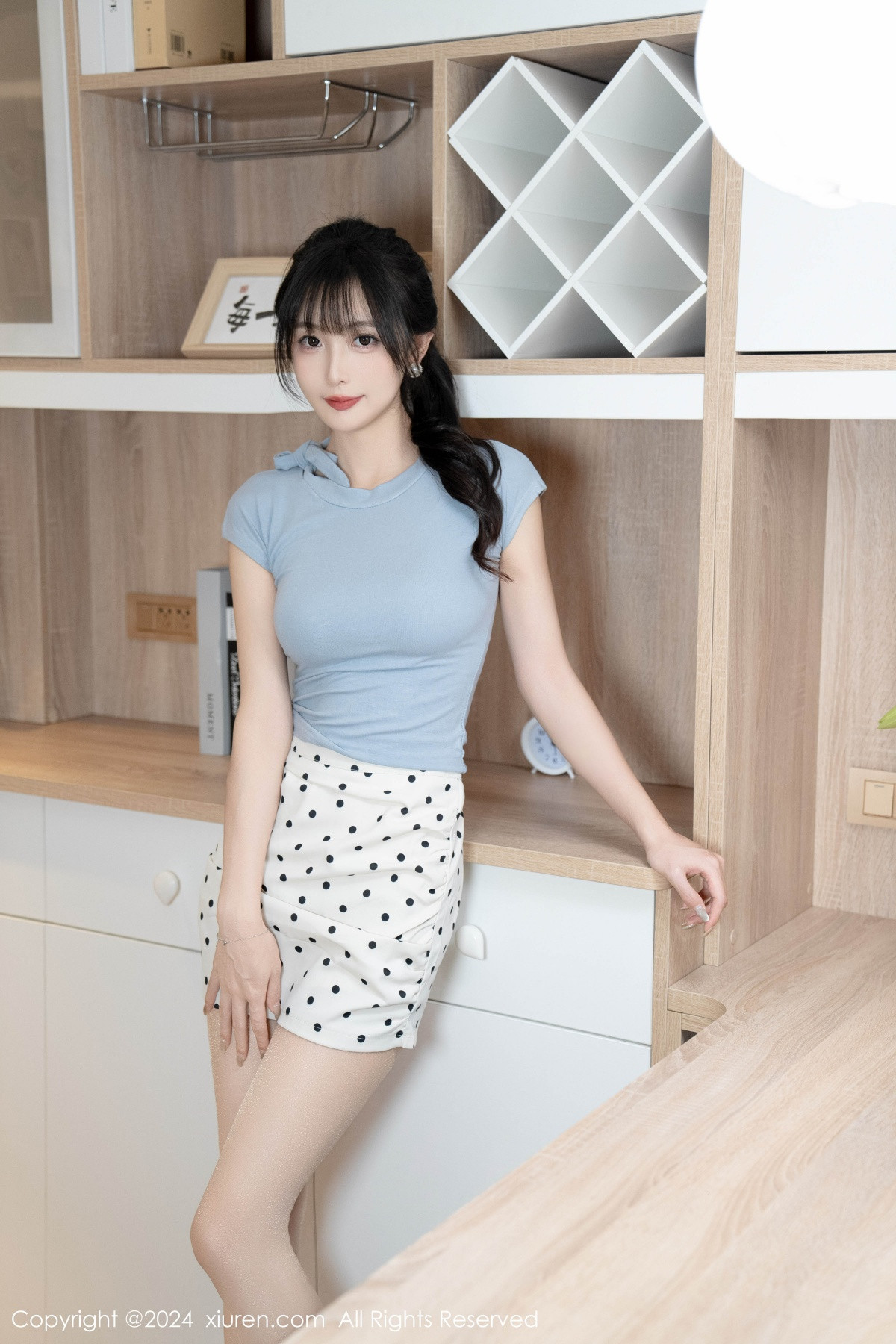 [秀人网] 2024.08.22 No.9054 林星阑 丝袜美腿  第30张