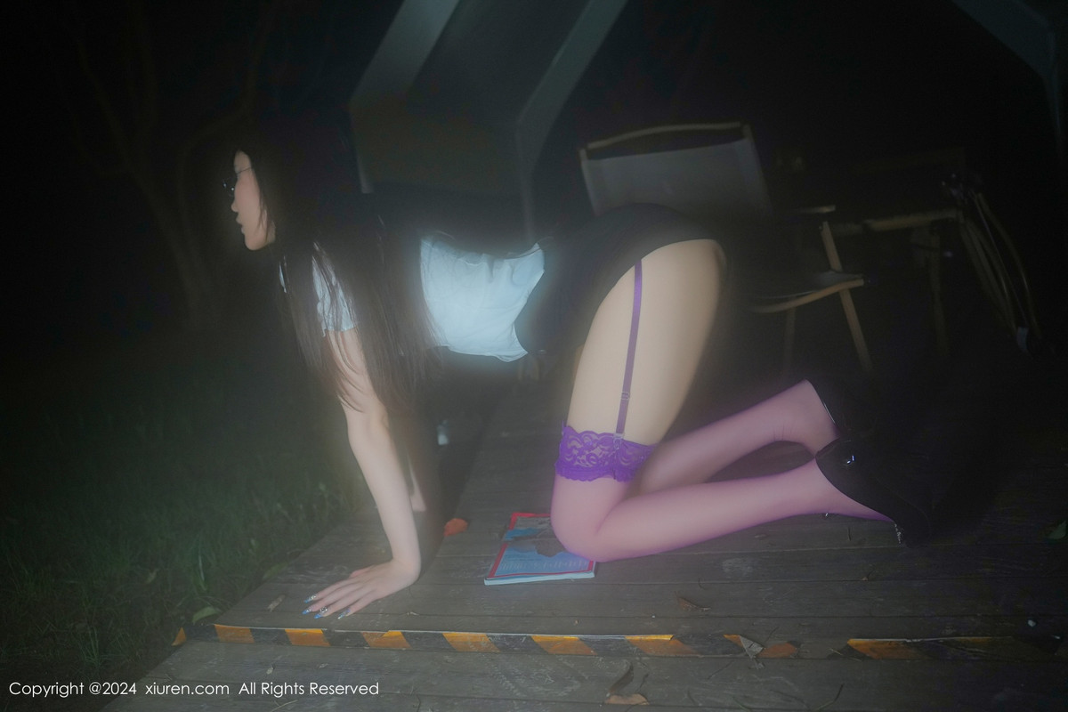 [秀人网] 2024.08.09 No.8999 Erikaki 美腿丝袜  第23张