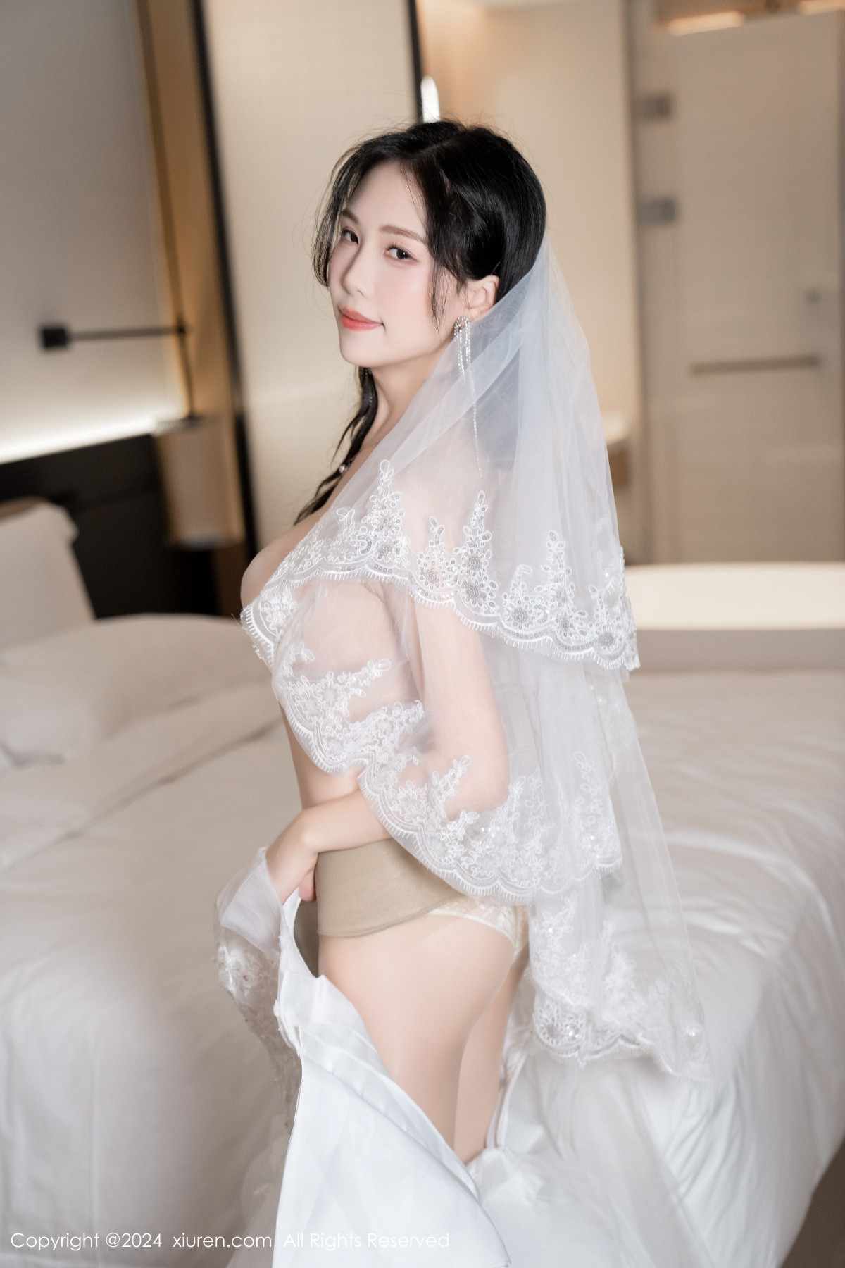 [秀人网] 2024.08.09 No.8998 利世 丝袜美腿  第52张