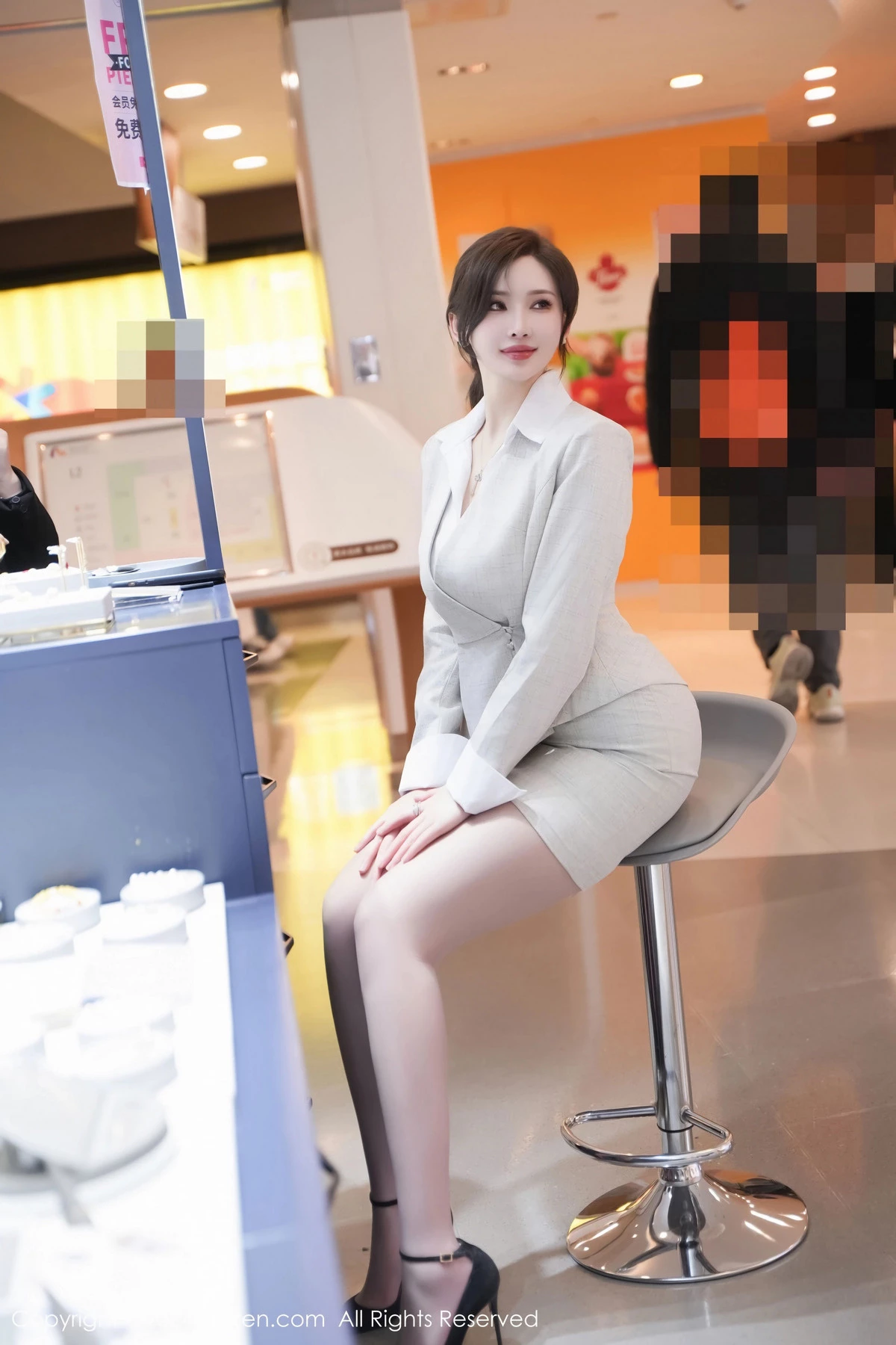 [秀人网] 2024.04.24 No.8444 Carol周妍希X 丝袜美腿  第7张