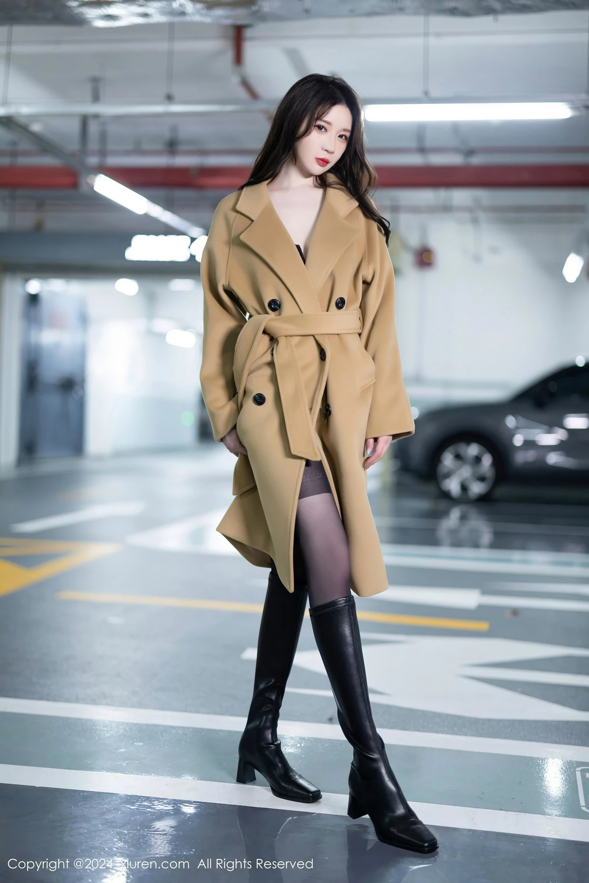[秀人网] 2024.04.18 No.8414 梦心玥 黑丝美腿  第3张