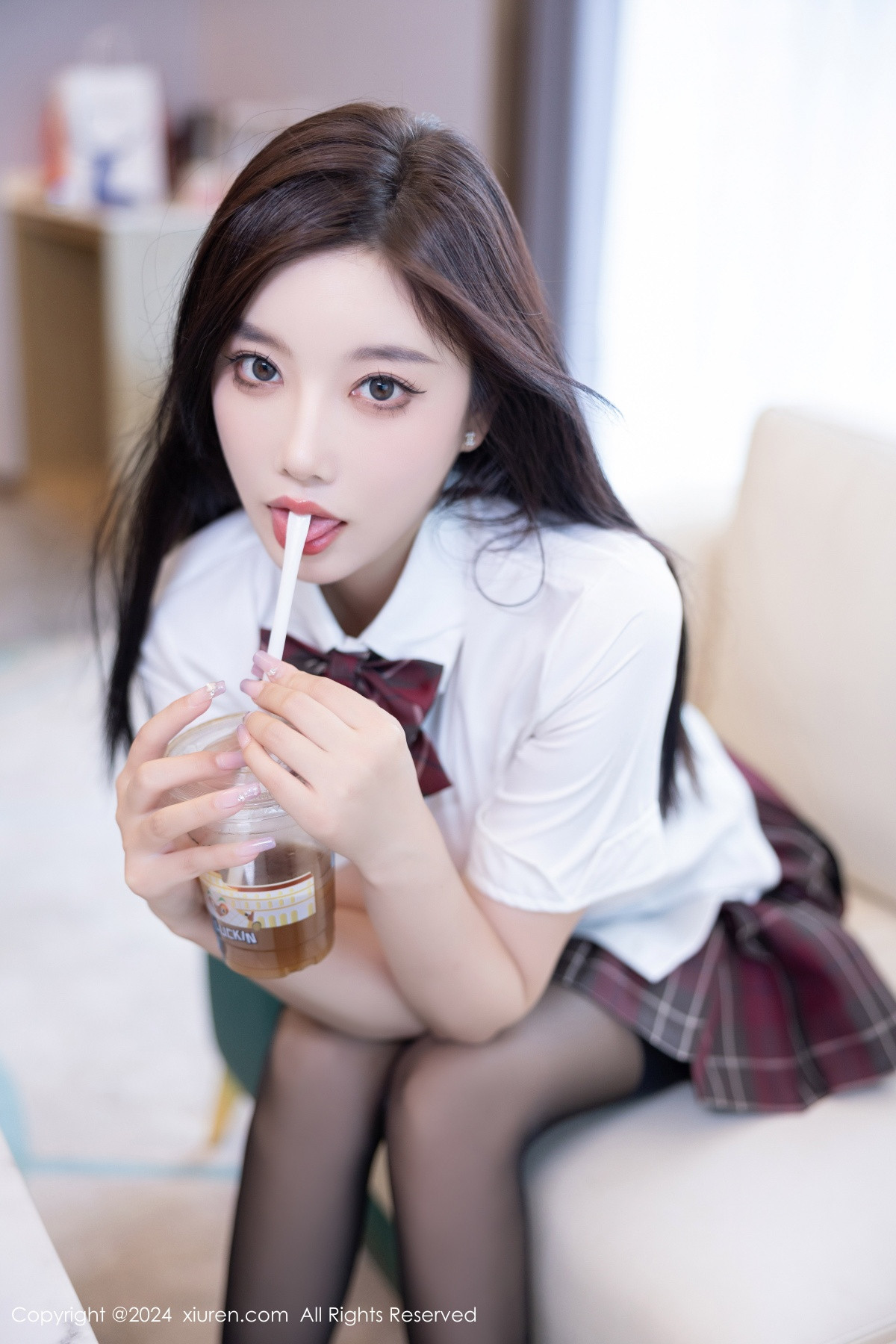[秀人网] 2024.08.23 No.9064 杨晨晨Yome 黑丝美腿  第39张