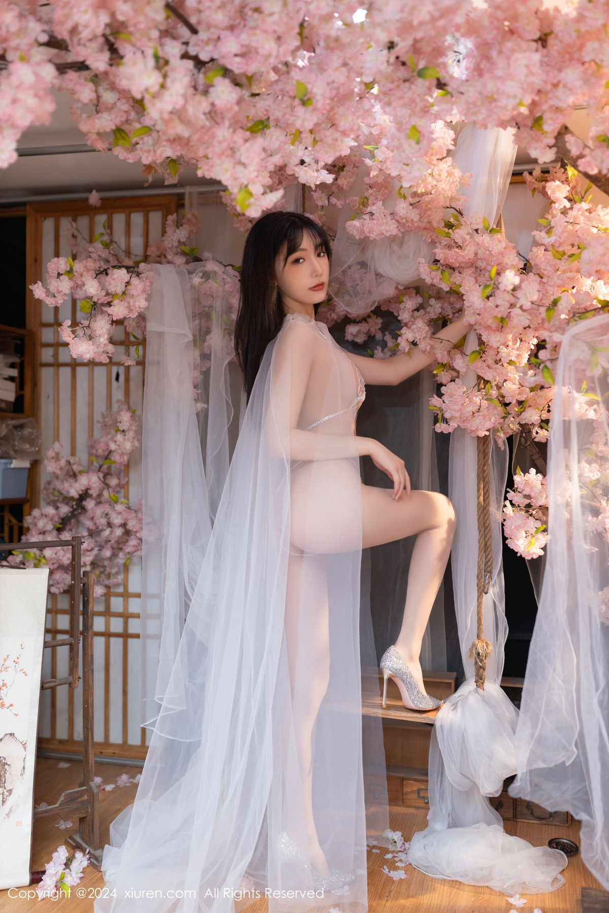 [秀人网] 2024.07.04 No.8807 陆萱萱 性感美腿  第21张
