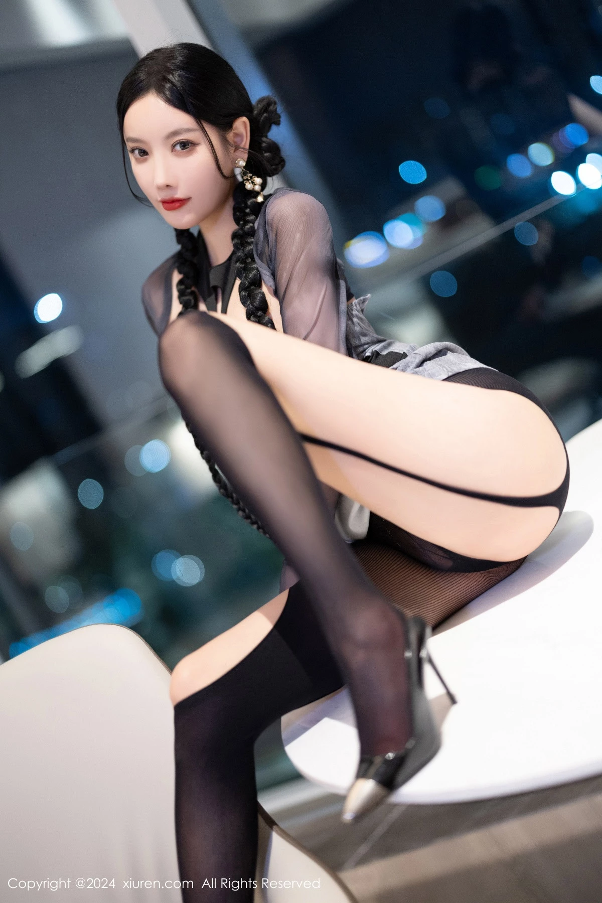 [秀人网] 2024.04.16 No.8403 杨晨晨Yome 黑丝美腿  第44张
