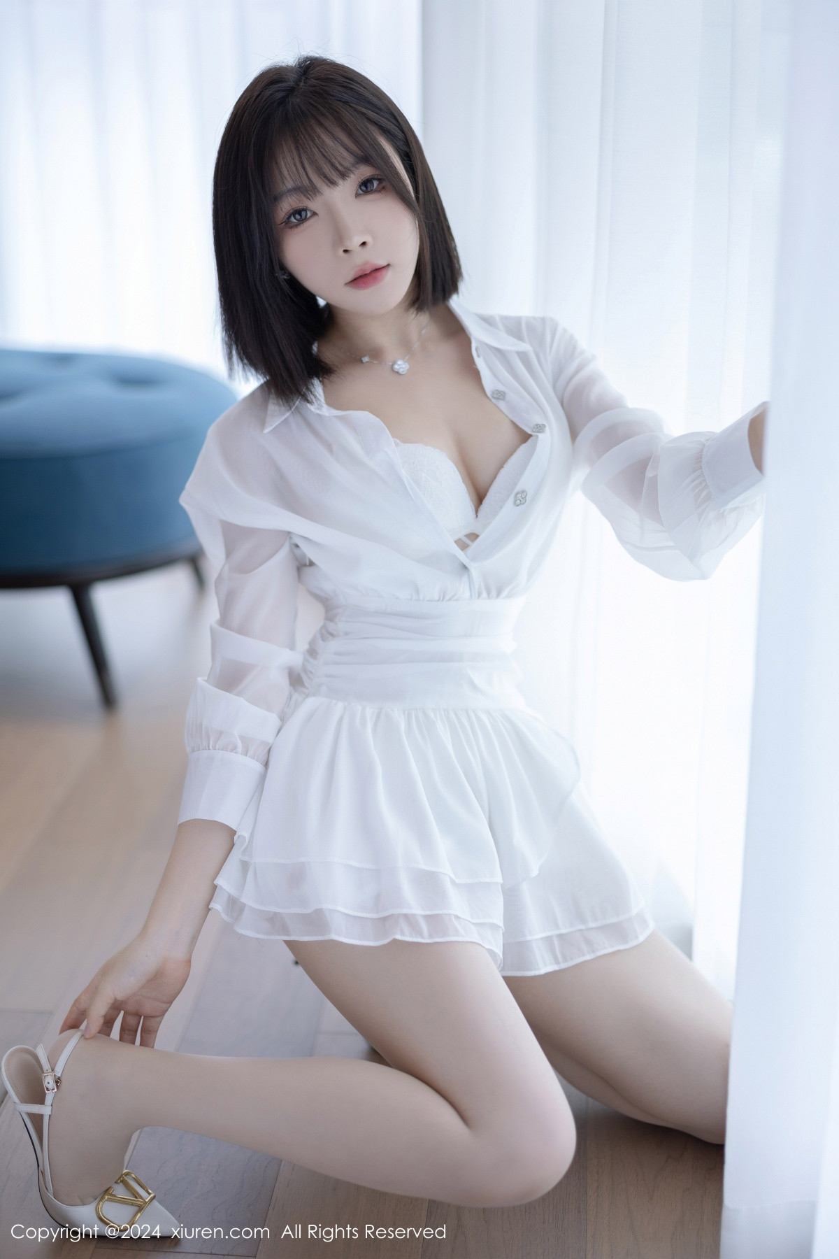 [秀人网] 2024.08.15 No.9020 徐莉芝Booty 丝袜美腿  第15张