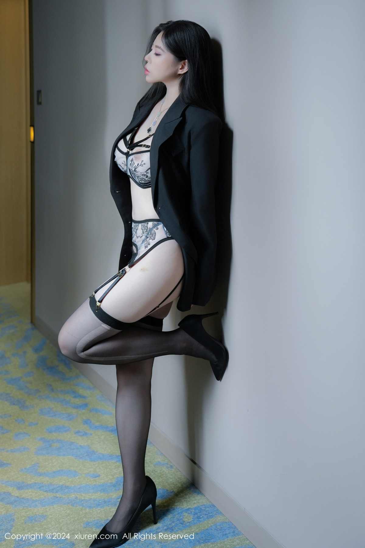 [秀人网] 2024.07.26 No.8920 白茹雪abby 黑丝美腿  第36张