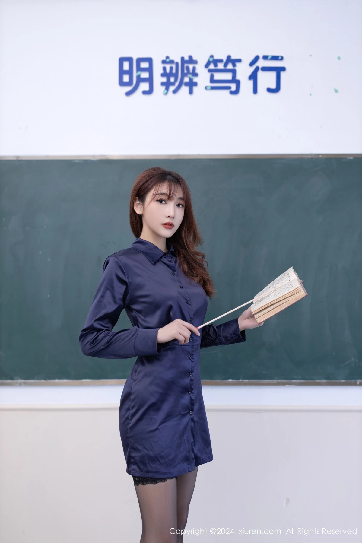 [秀人网] 2024.03.28 No.8309 陆萱萱 黑丝美腿