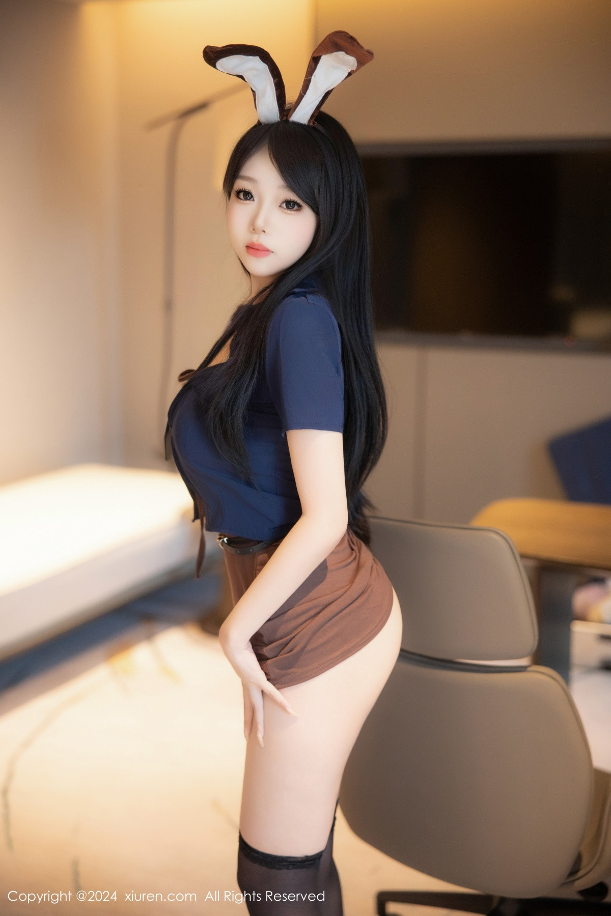 [秀人网] 2024.08.29 No.9083 黎秋秋 美腿黑丝  第8张