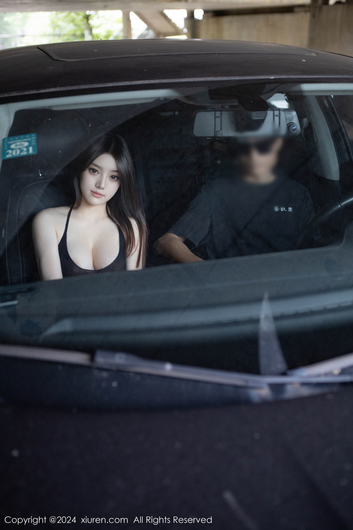 [秀人网] 2024.06.14 No.8708 豆瓣酱 黑丝美腿  第50张
