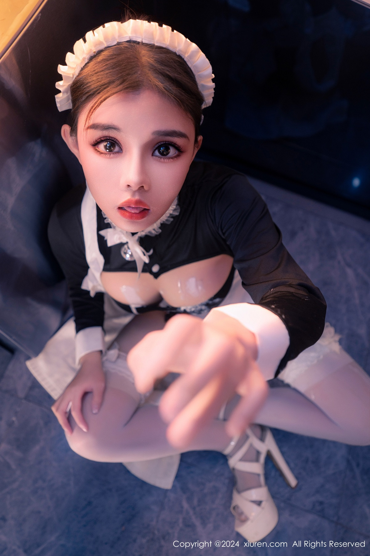 [秀人网] 2024.08.05 No.8966 小童颜 丝袜美臀  第78张
