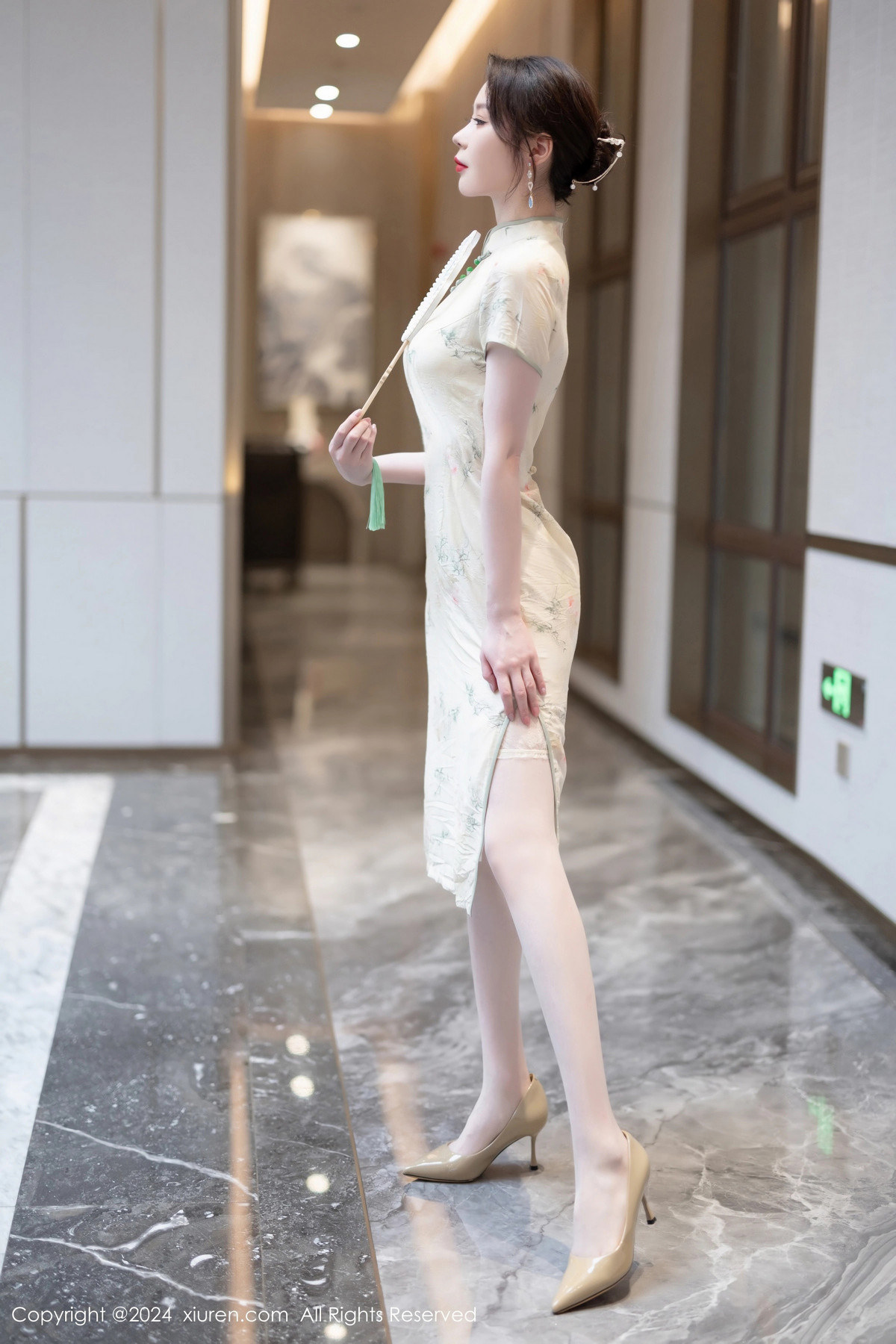 [秀人网] 2024.05.07 No.8497 梦心玥 丝袜美腿  第10张