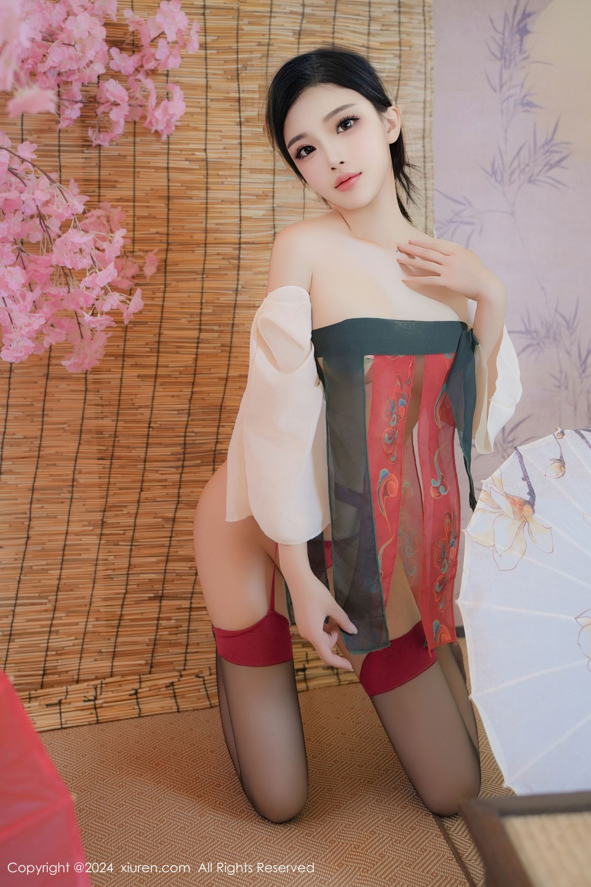 [秀人网] 2024.10.28 No.9351 妙可可Cheese 黑丝美腿  第13张