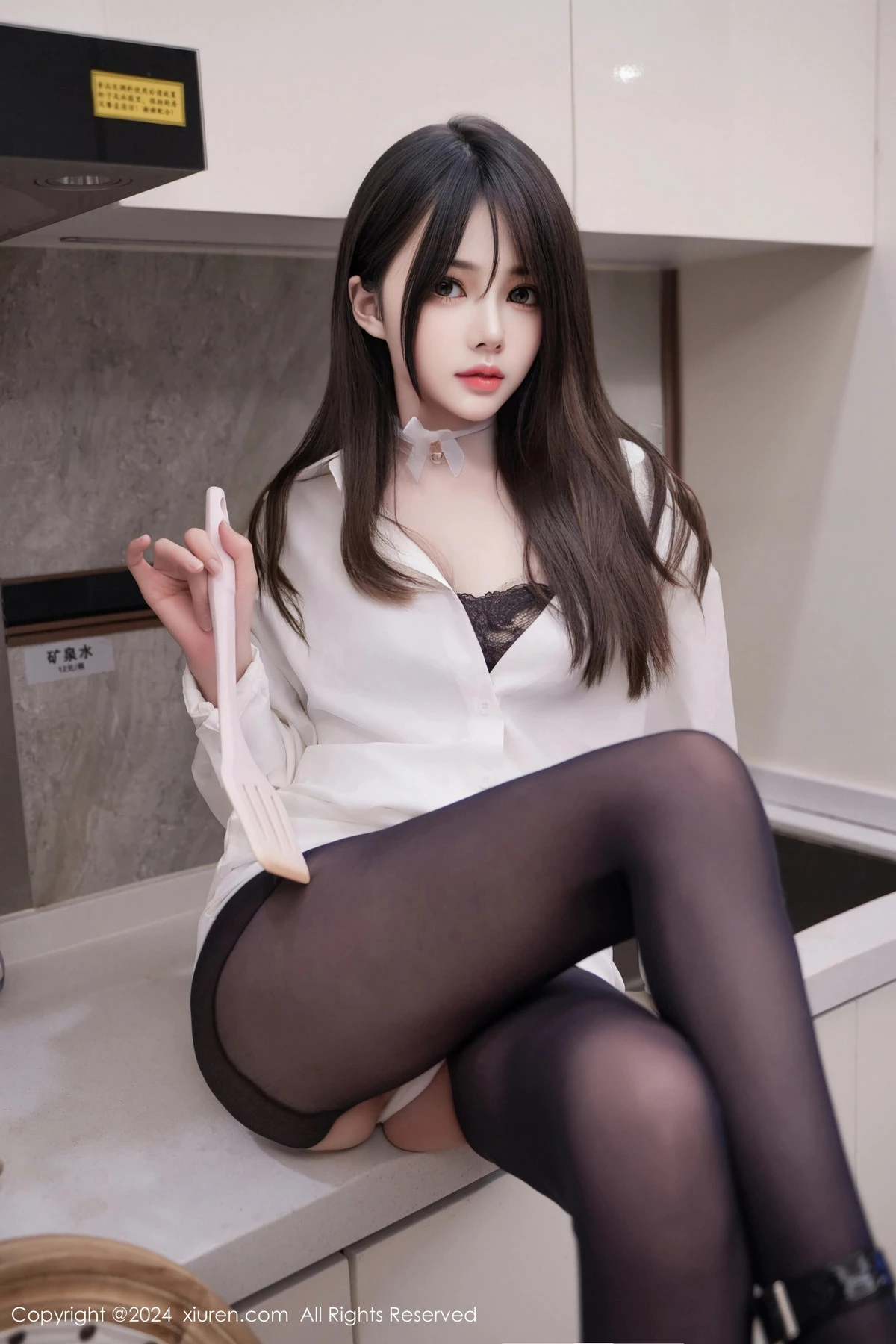 [秀人网] 2024.04.22 No.8429 林月月 美腿黑丝  第3张